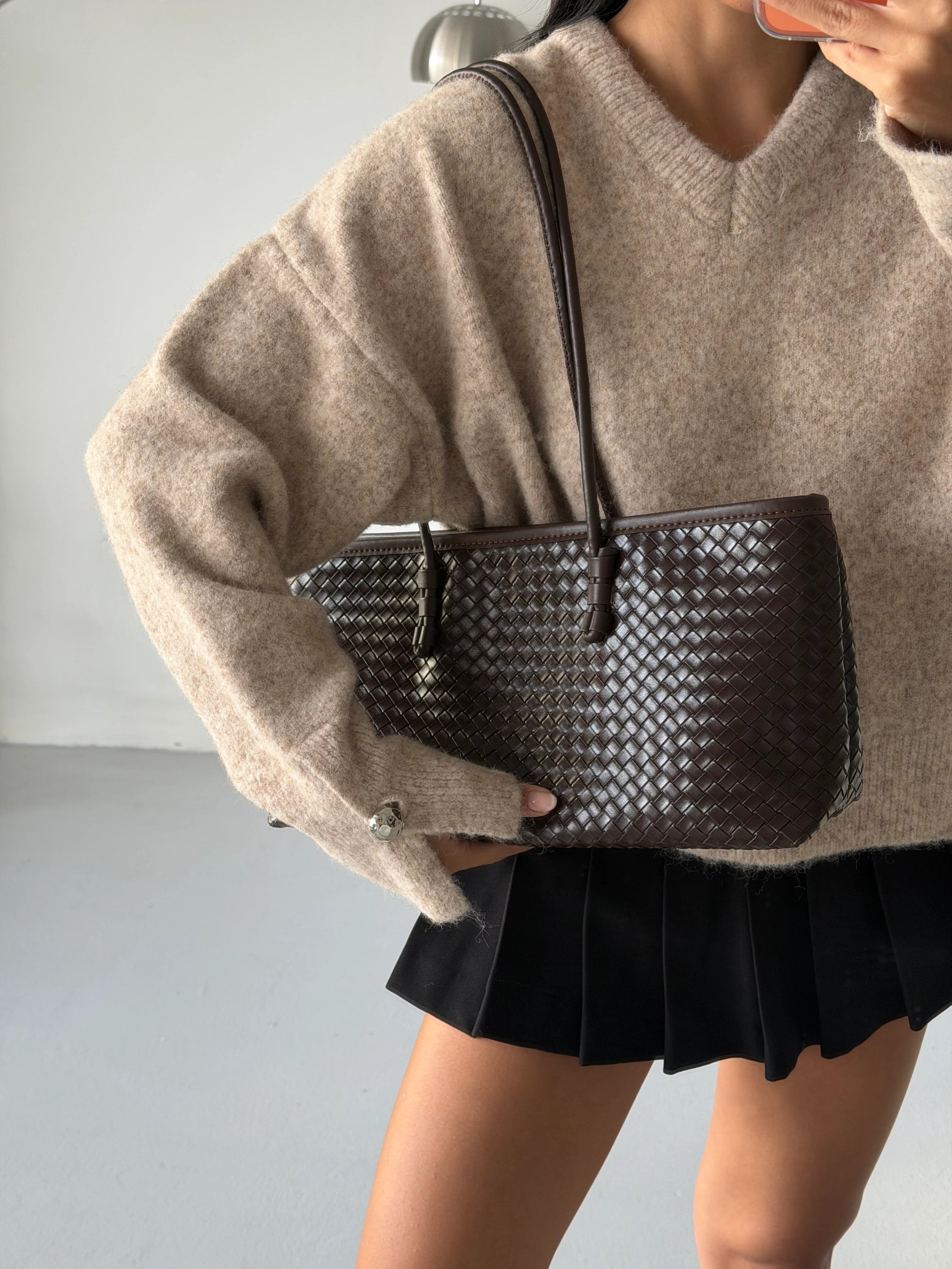 Örgü Desenli Omuz Çantası - Kahverengi