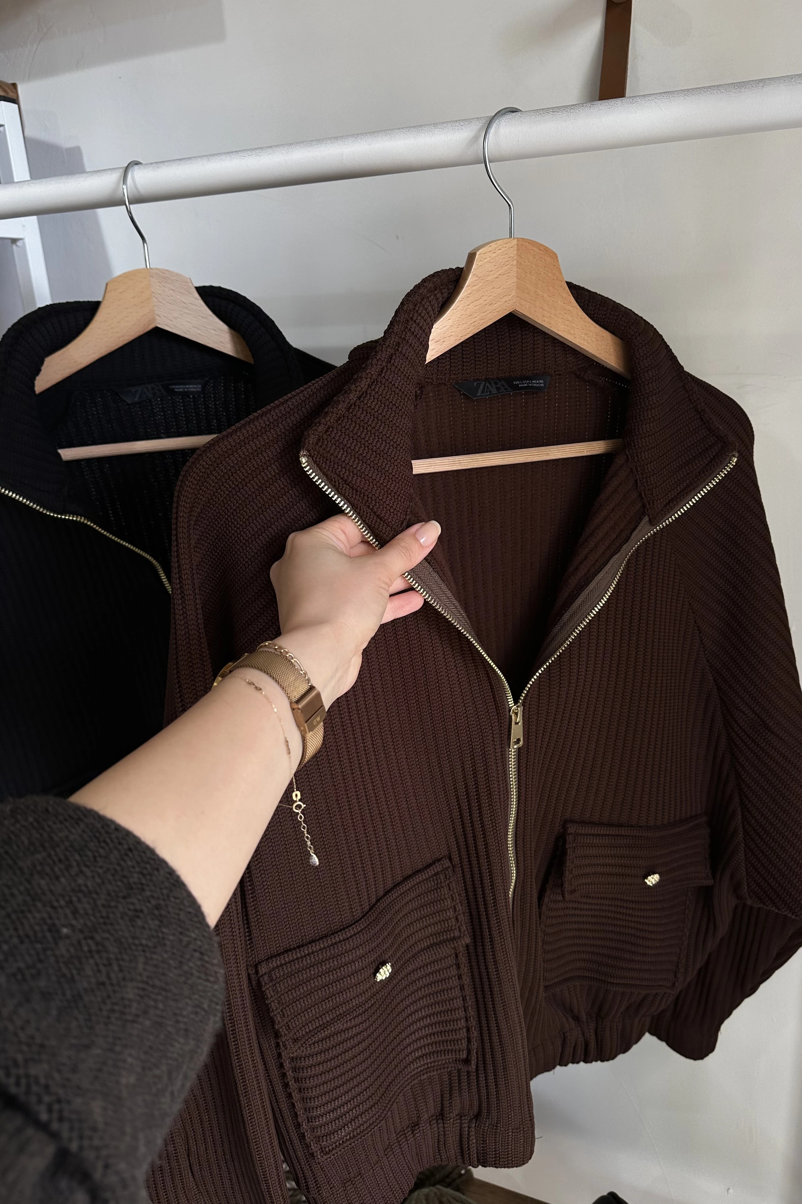 ZR Gold Detaylı Triko Ceket - Kahverengi