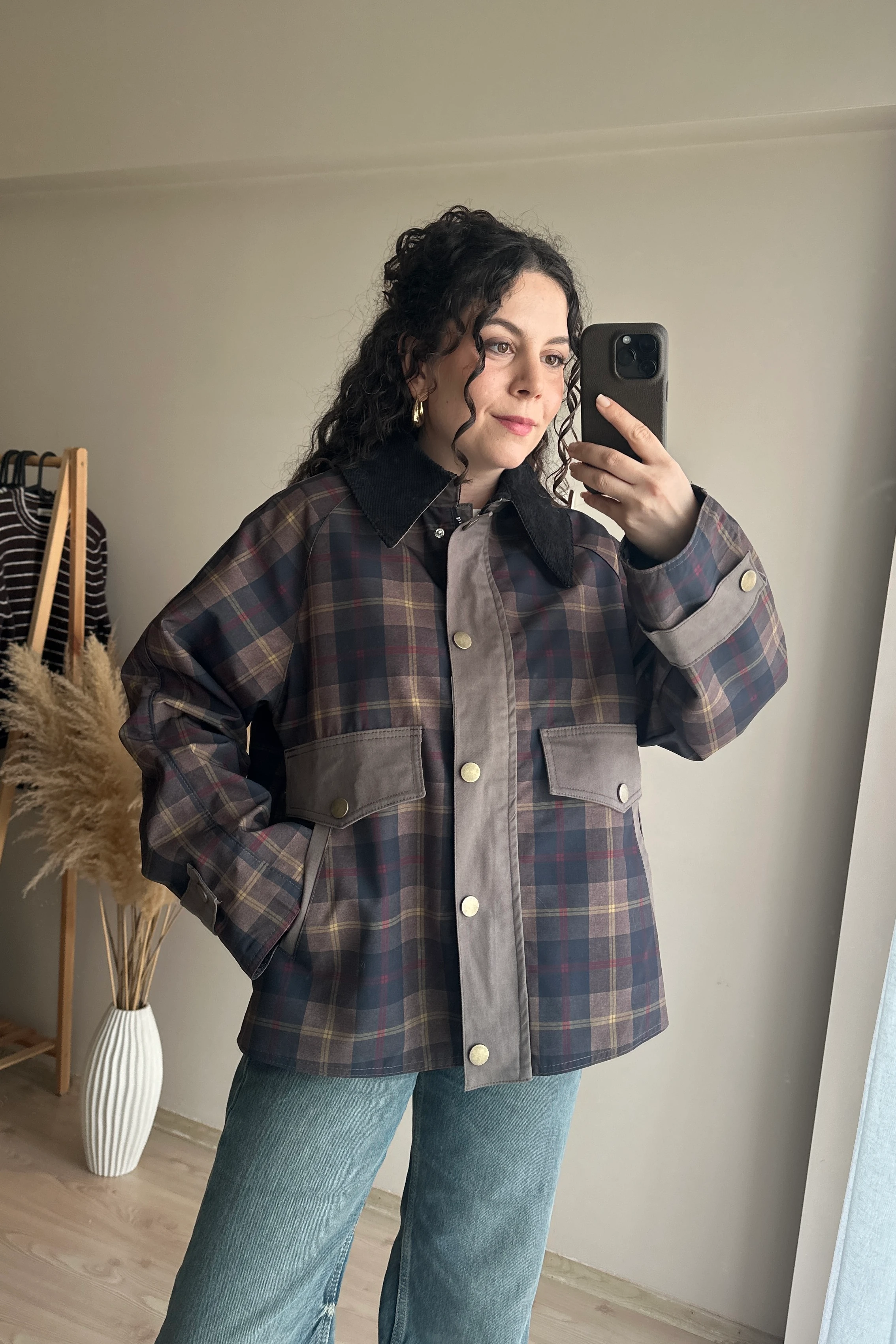 MNG Model Kontrast Yaka Parka