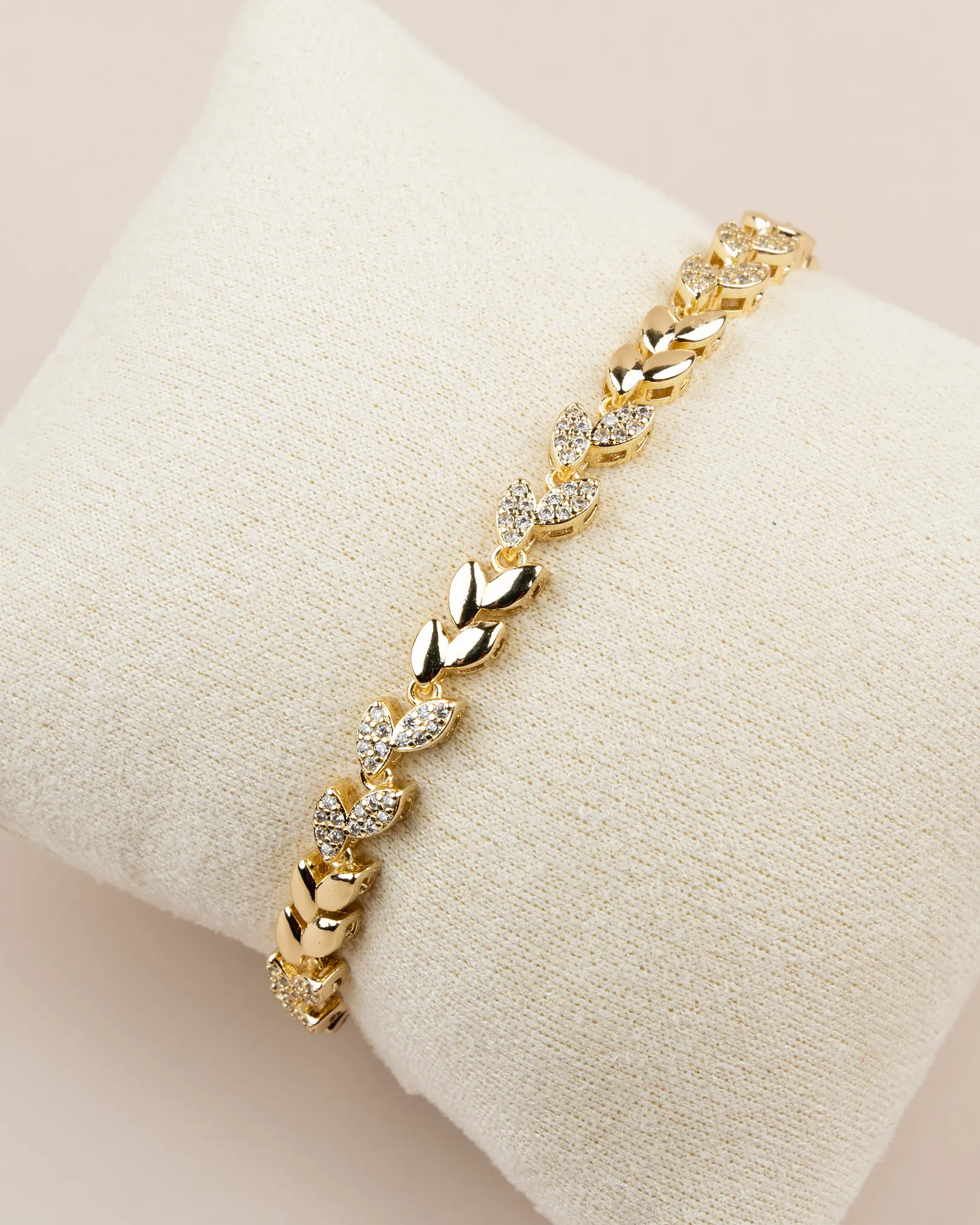 Arista Başak Model Altın Kaplama Bileklik