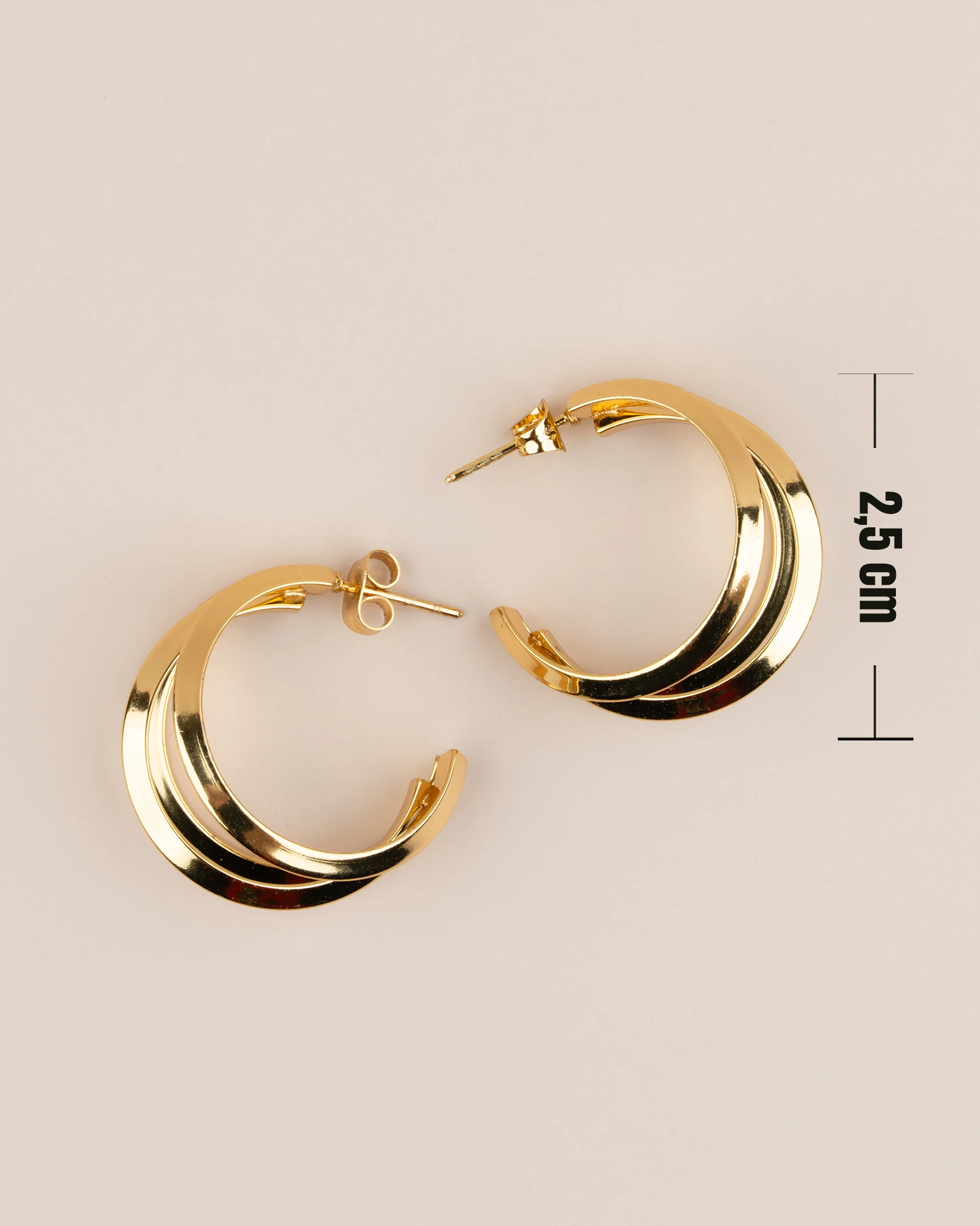 Trevia Üçlü Görünümlü Yarım Halka Çelik Küpe