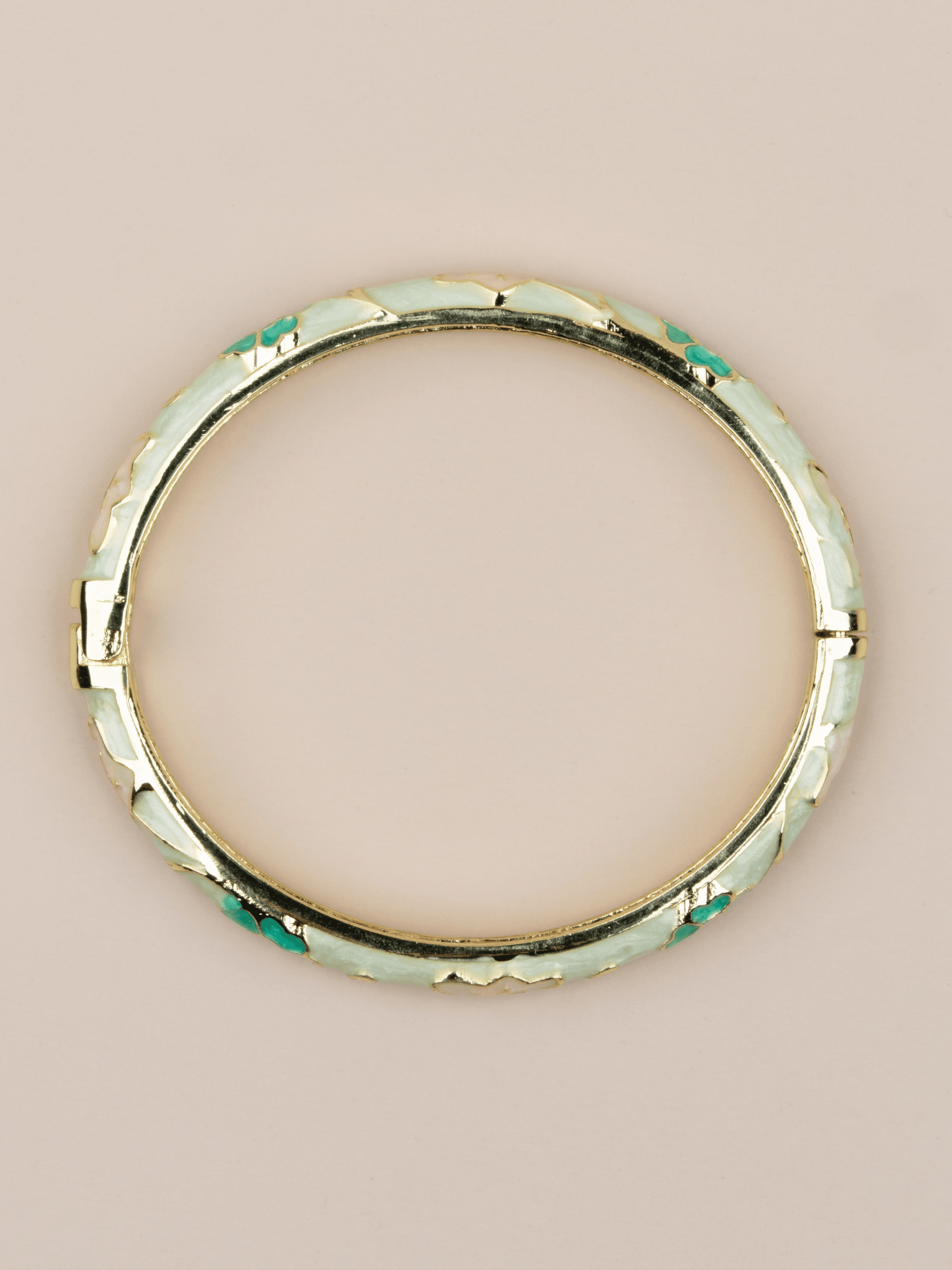 Floravine 14K Altın Kaplama Renkli Çiçek Desenli Mineli Vintage Kelepçe Bileklik - Mint Yeşil (Pastel)