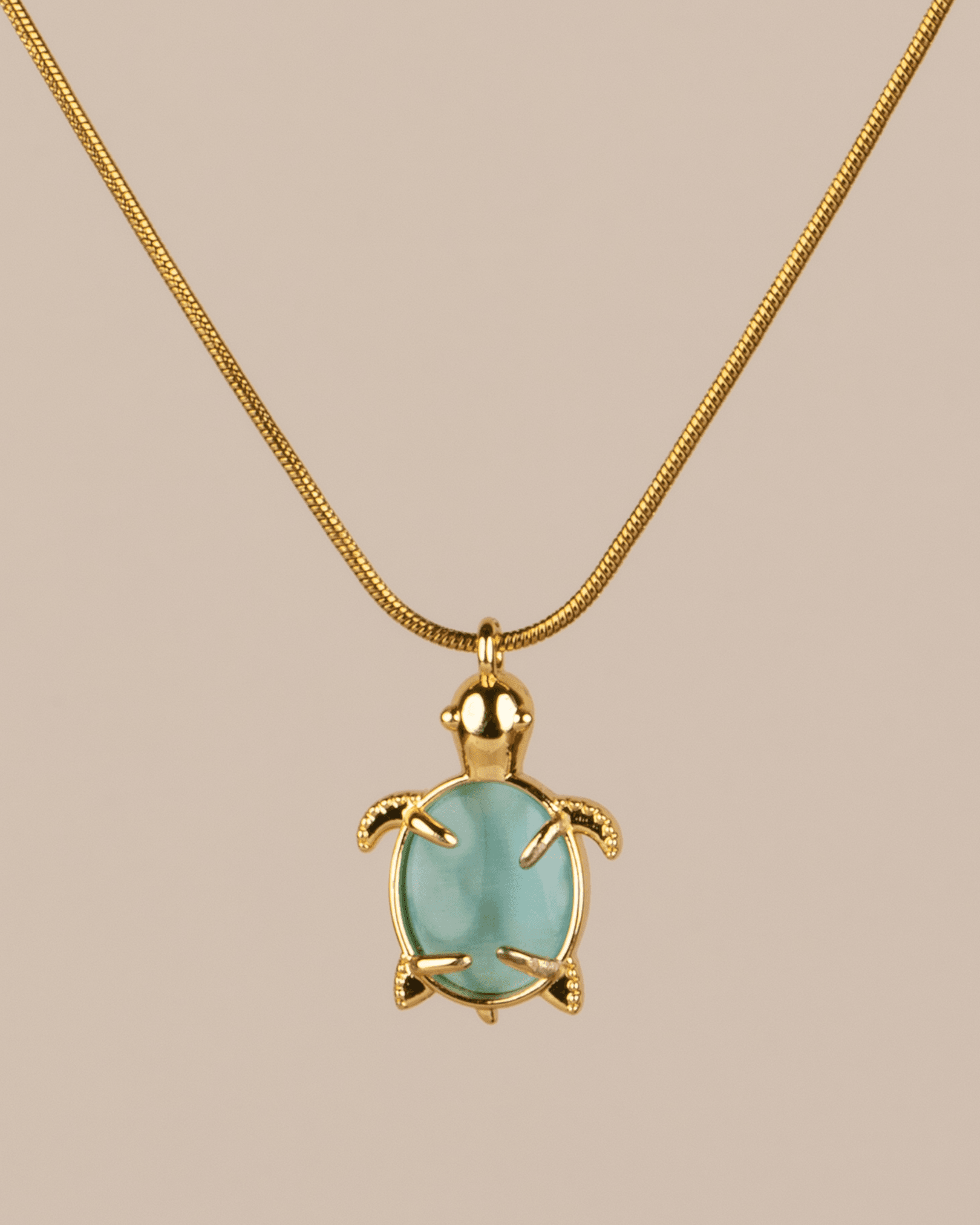 Caretta Mavi Opal Taşlı Kaplumbağa Çelik Kolye