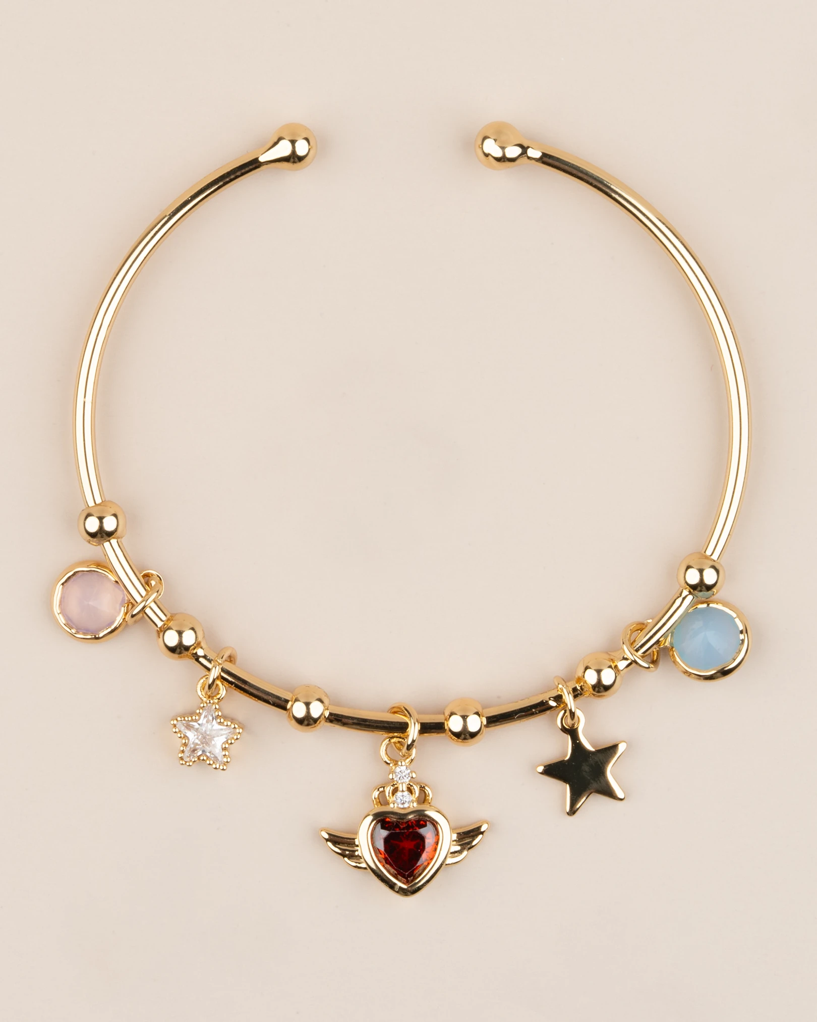 Coralia Ayarlanabilir Kanatlı Kalpli Charm Kelepçe Bileklik