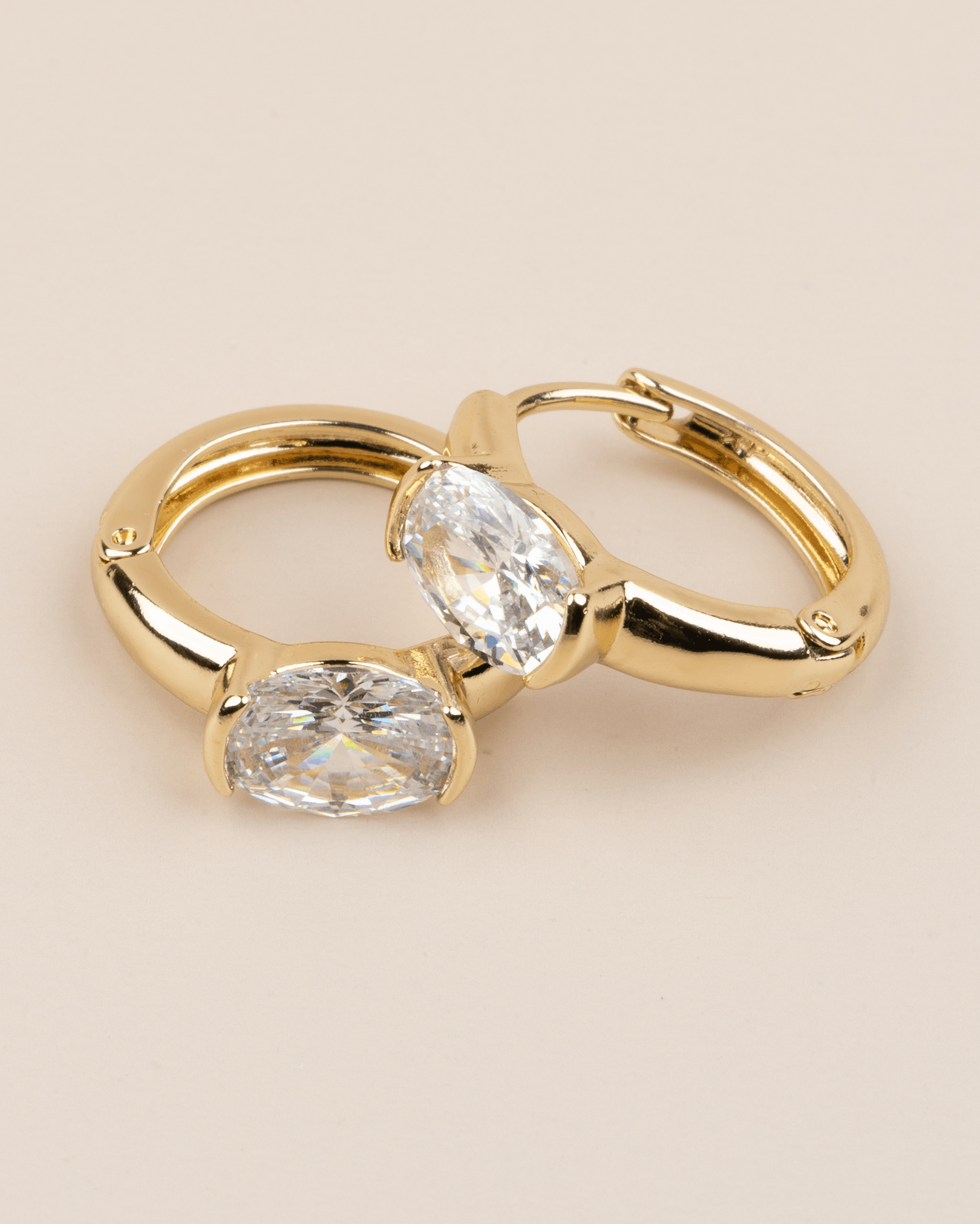 Orlavia Oval Zirkon Taşlı Minimal Halka Xuping Küpe