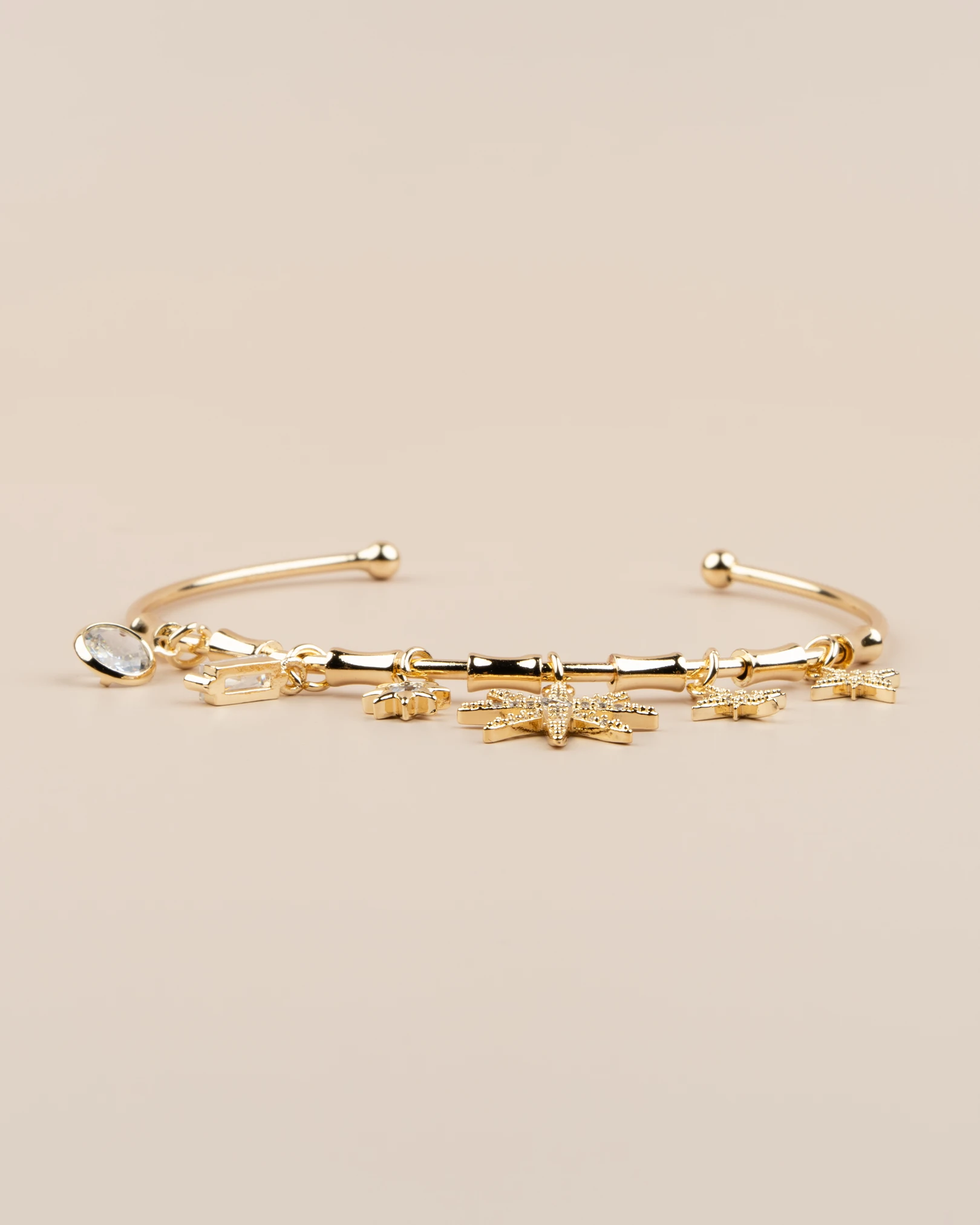 Asterin Ayarlanabilir Yıldız Charm Kelepçe Bileklik - Gold