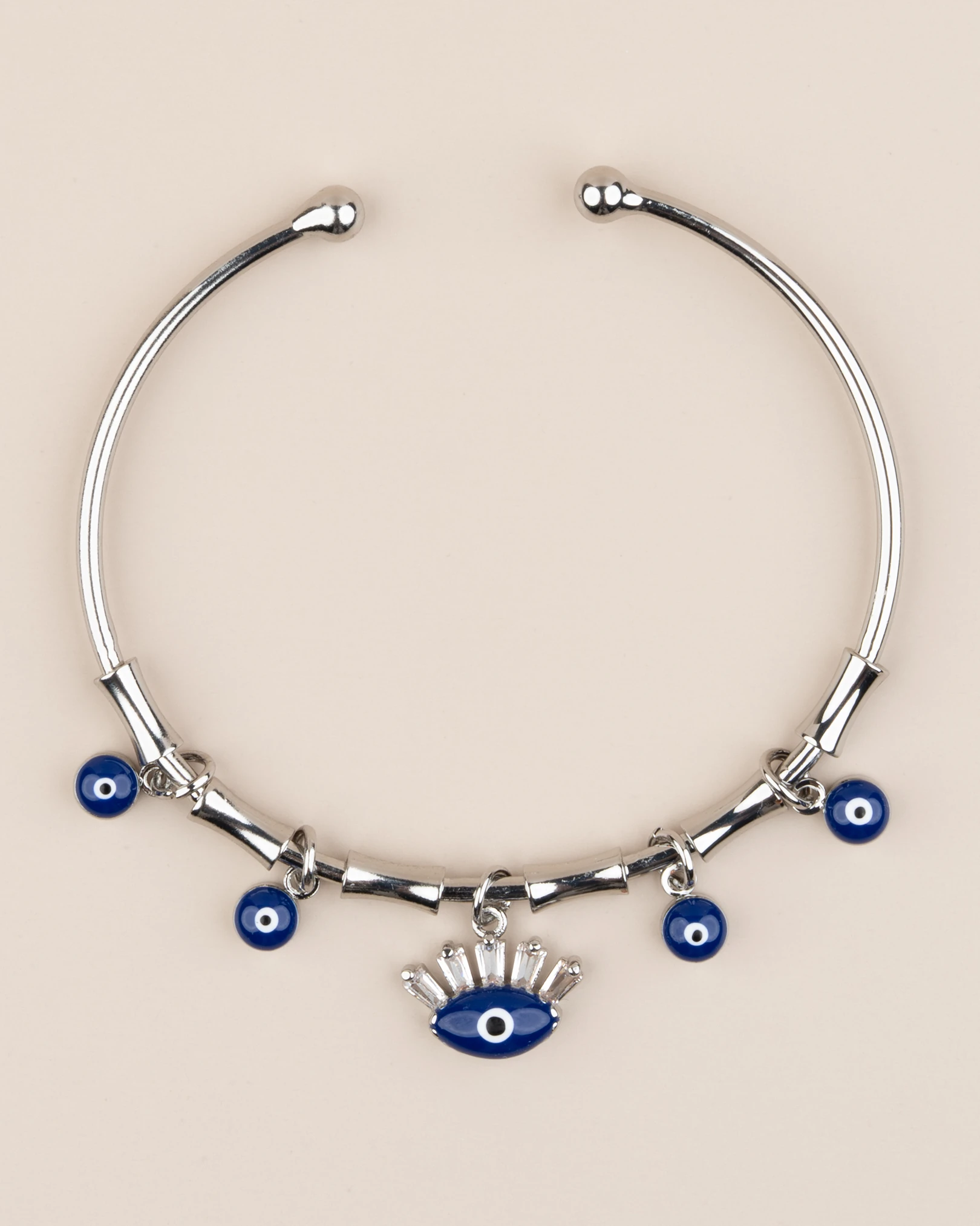 Nazira Ayarlanabilir Nazar Boncuklu Charm Kelepçe Bileklik - Gümüş