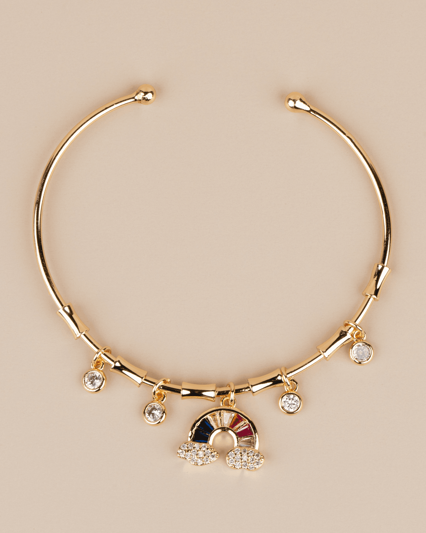 Gökkuşağı Detaylı Ayarlanabilir Charm Kelepçe Bileklik - Gold