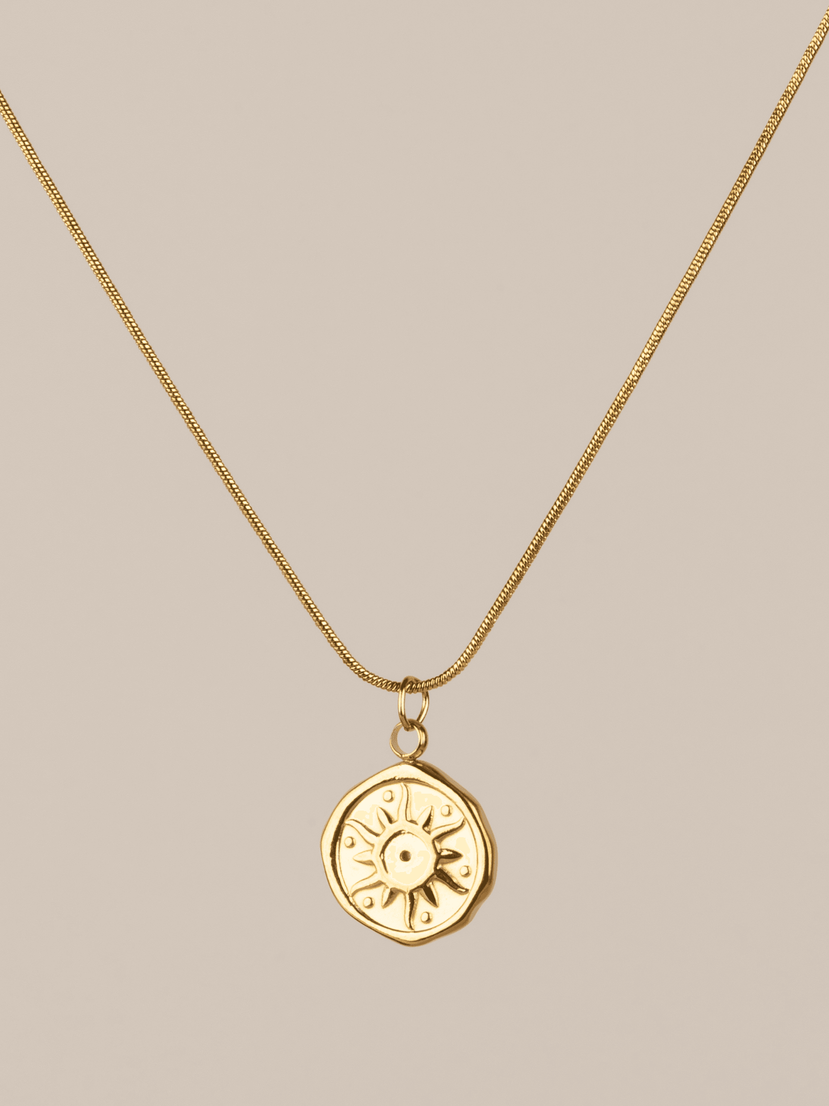 Solanis Minimal Güneş Çelik Kolye - Gold