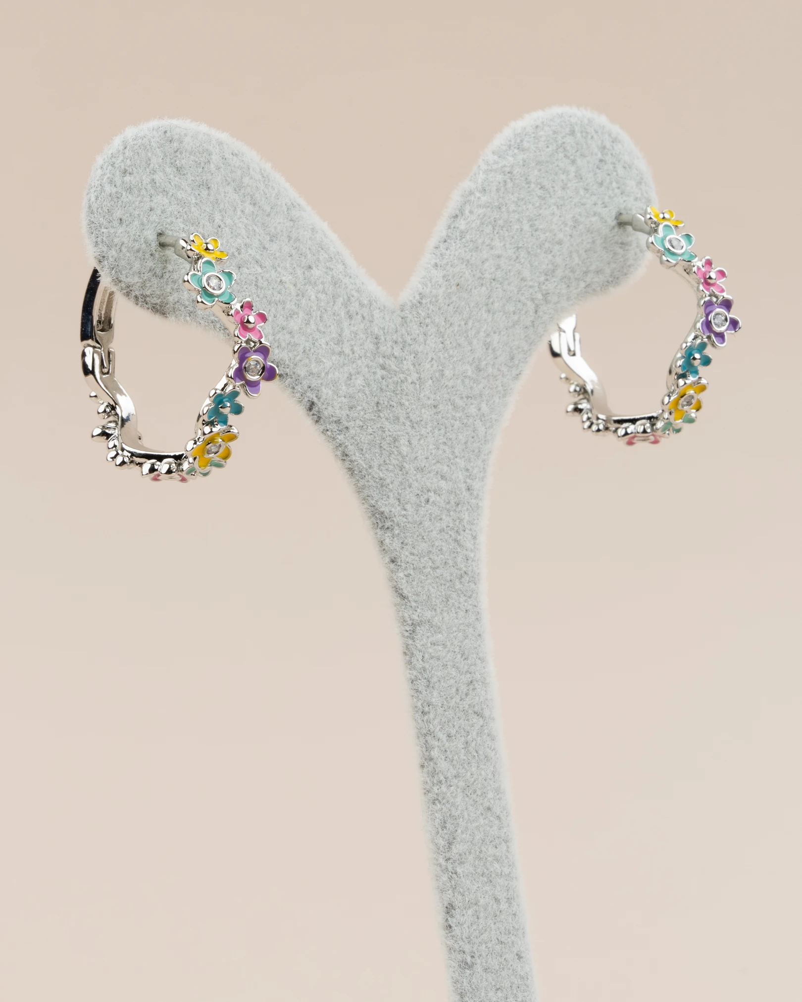 Fioren Mineli Renkli Çiçekli Halka Küpe