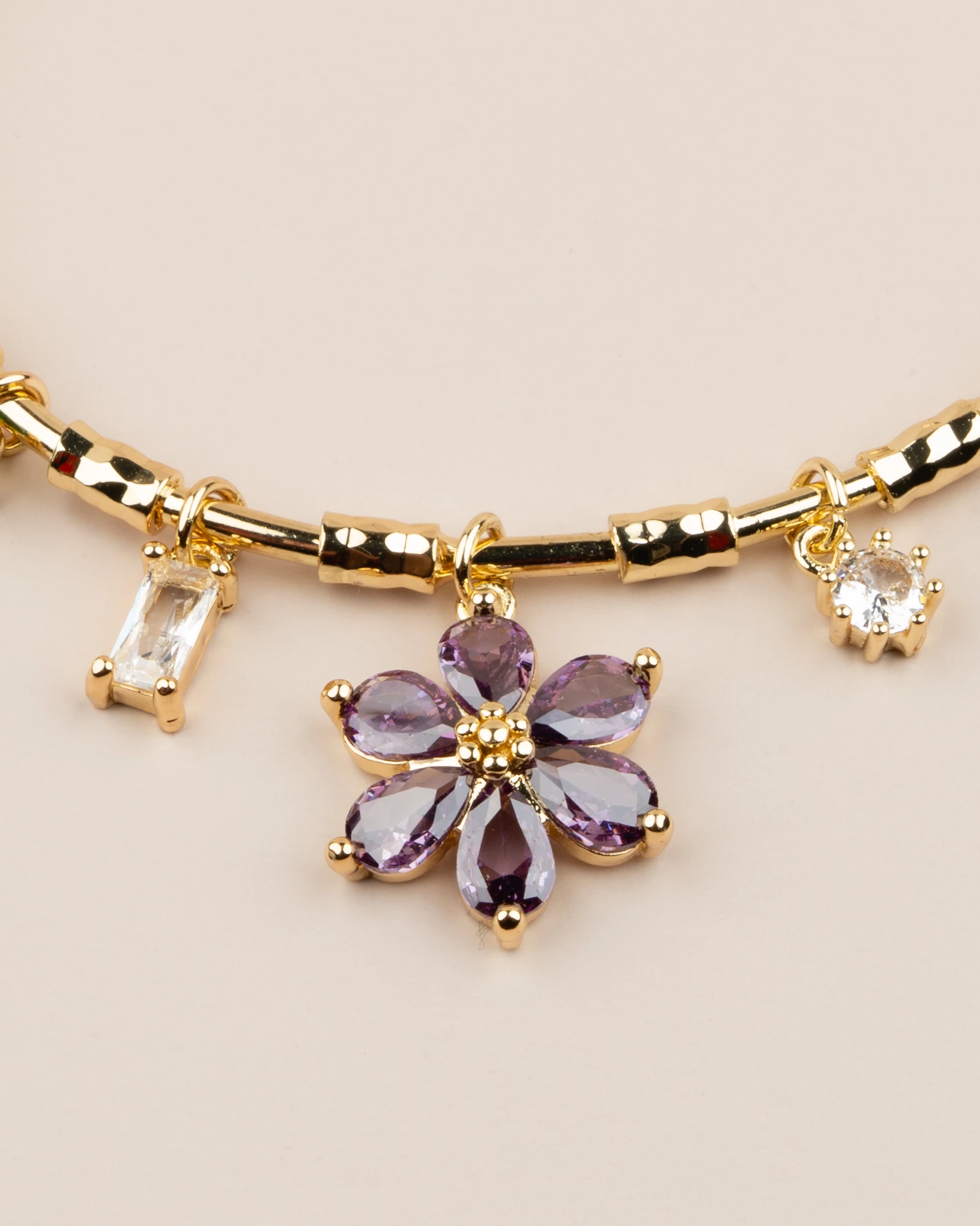 Ayarlanabilir Çiçekli Charm Kelepçe Bileklik - Gold