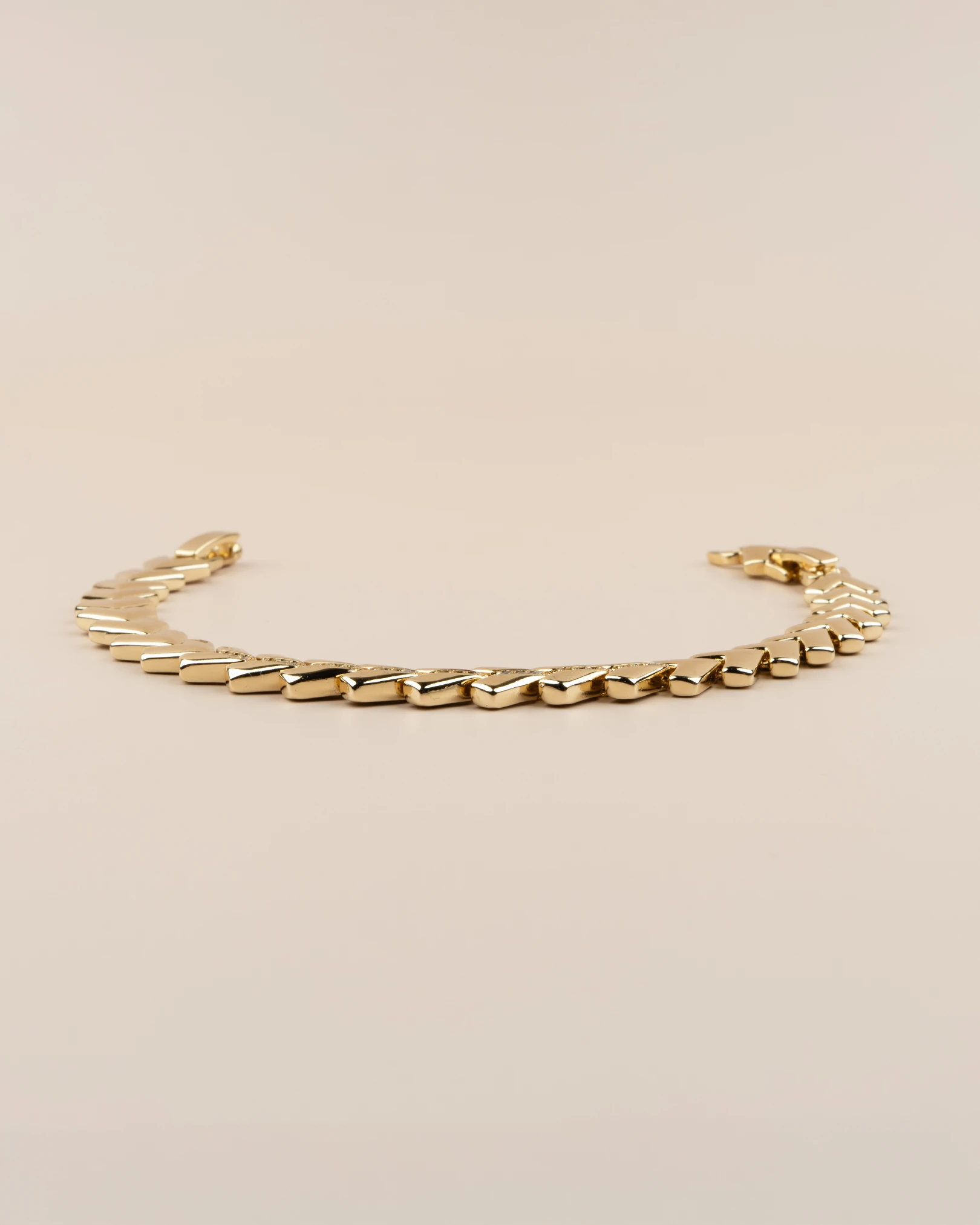 Valestra Gömme Zirkon Taşlı V Geçişli 14K Xuping Bileklik