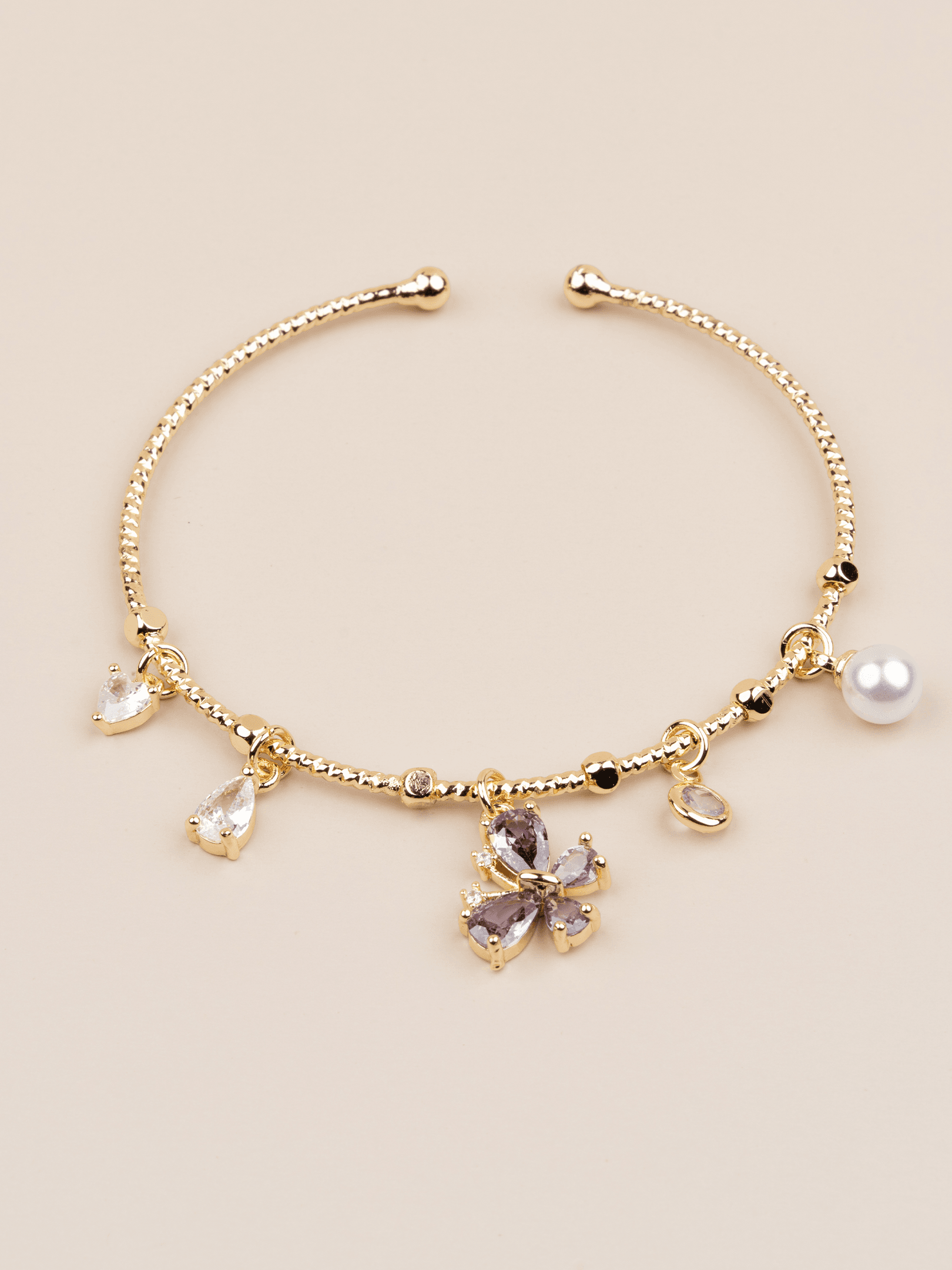 Fioravelle Ayarlanabilir Mor Kelebekli Charm Kelepçe Bileklik - Gold