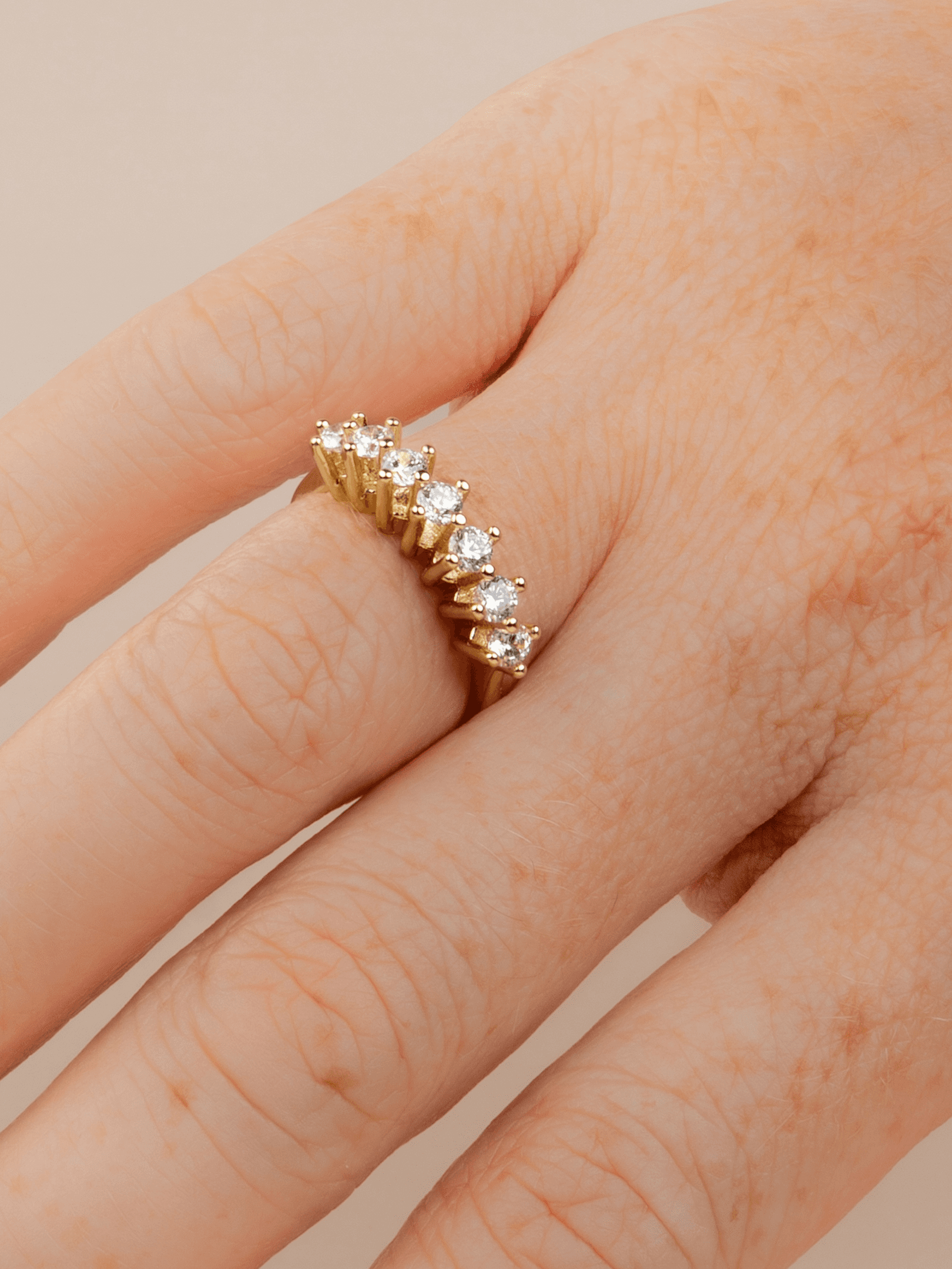 Brilliora 7 Taş 14K Xuping Yüzük