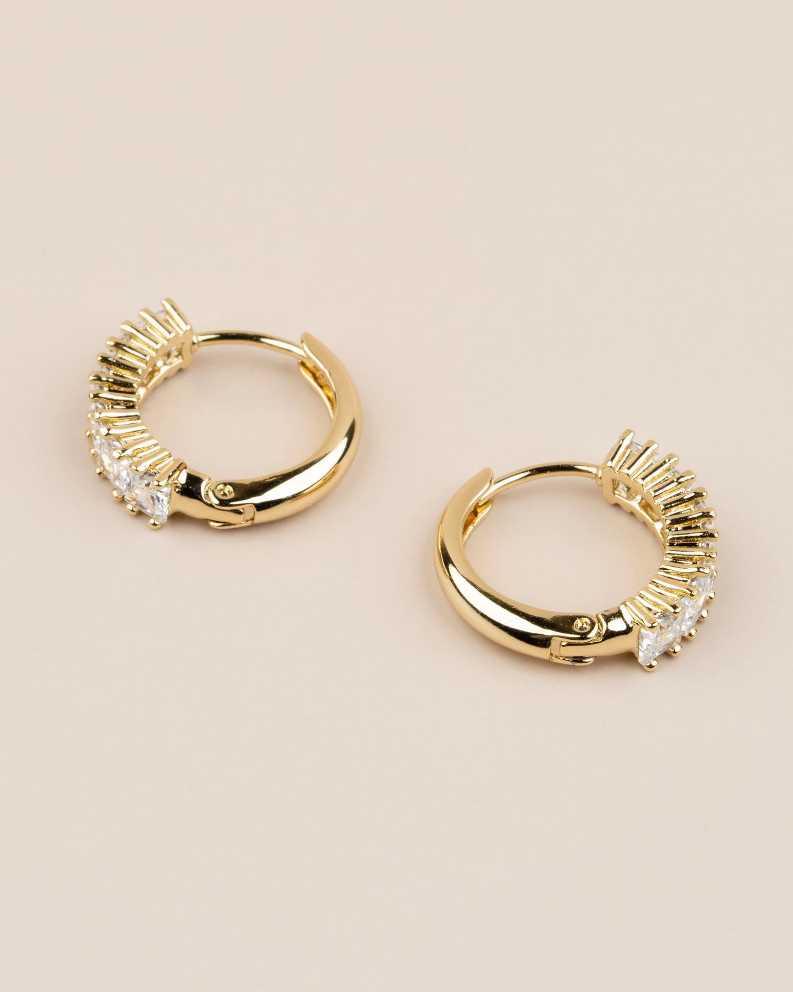 Roxa Zirkon Taşlı Halka Xuping Küpe