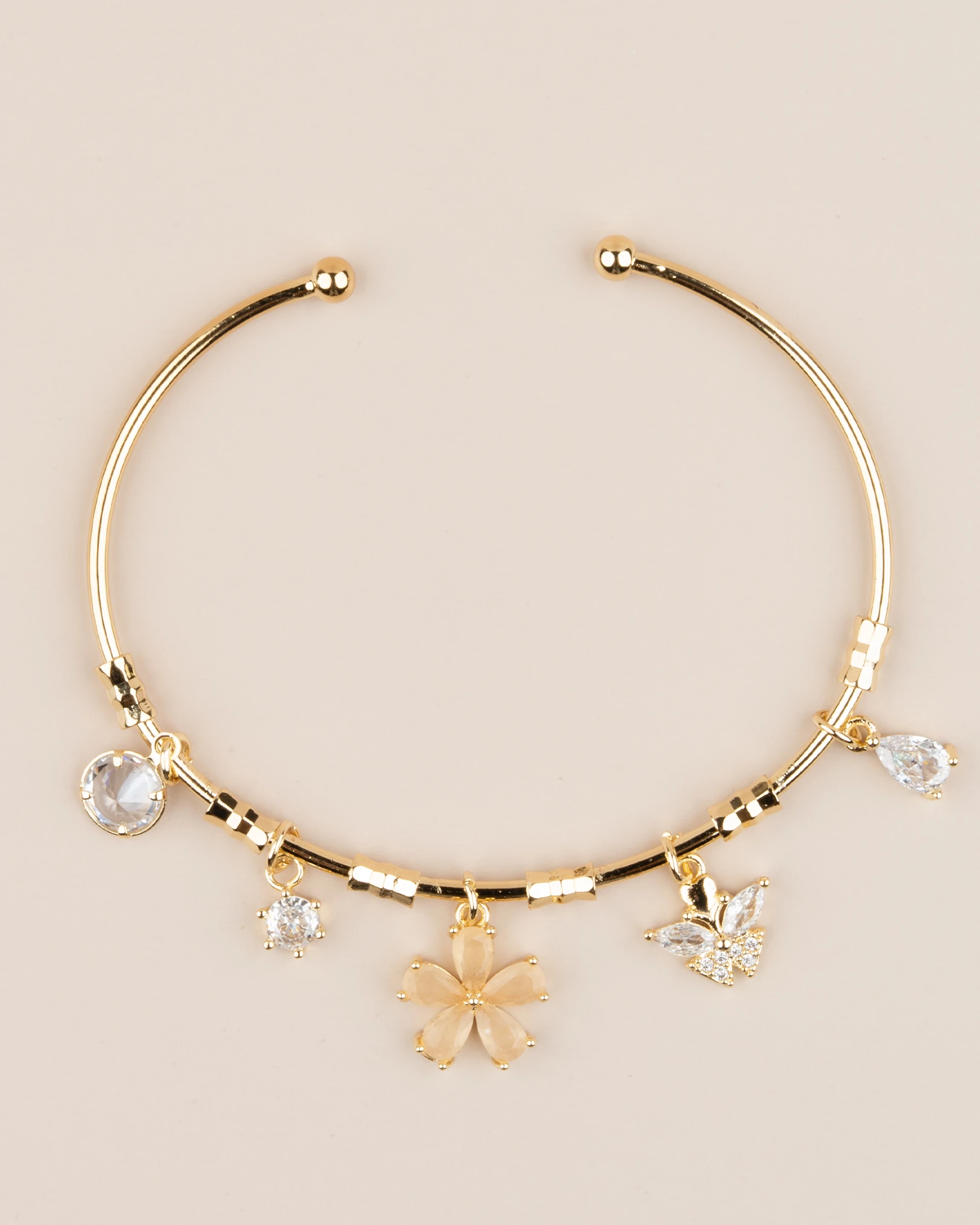 Bloomera Ayarlanabilir Çiçekli Charm Kelepçe Bileklik