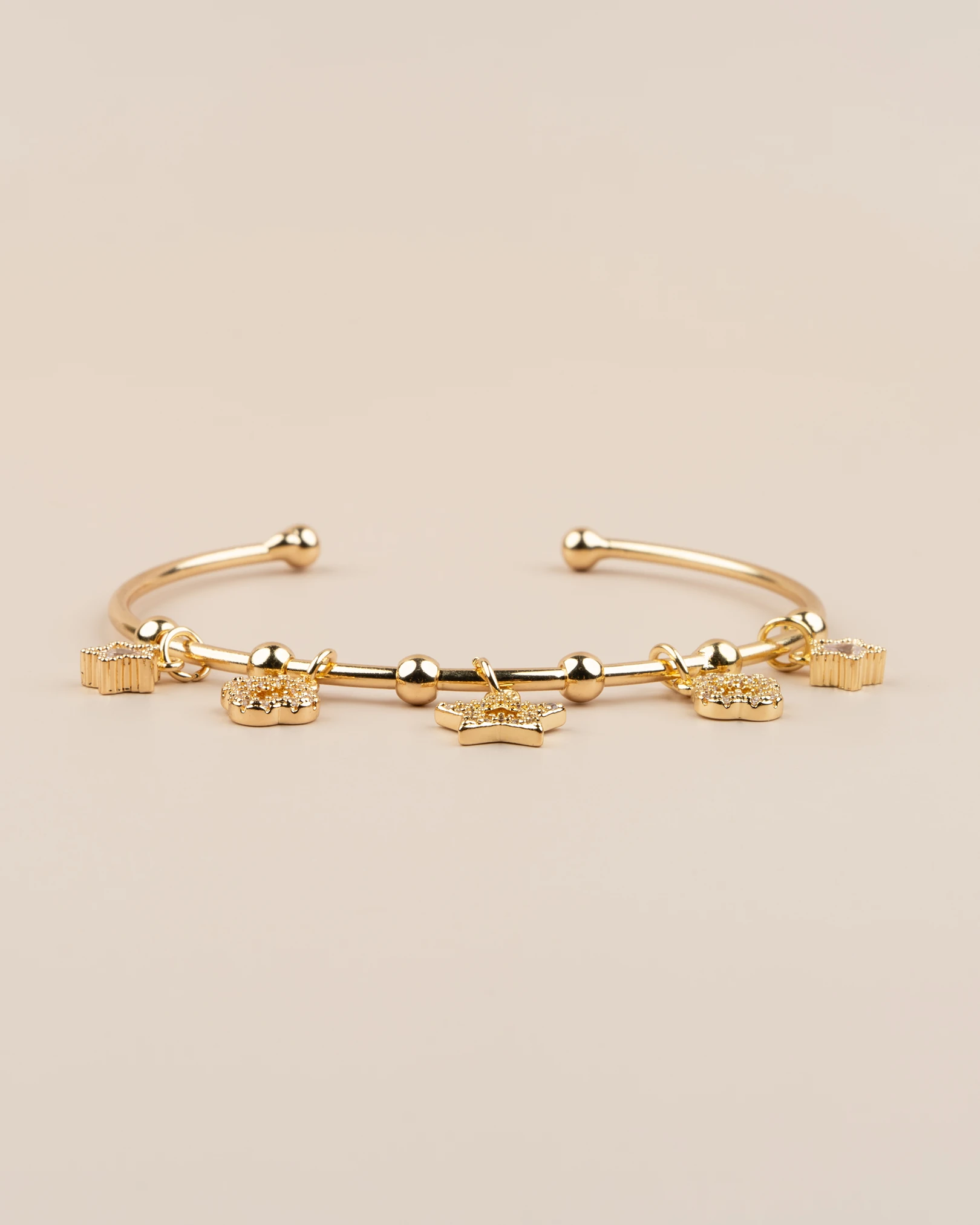 Selya Ayarlanabilir Yıldız Charm Kelepçe Bileklik - Gold