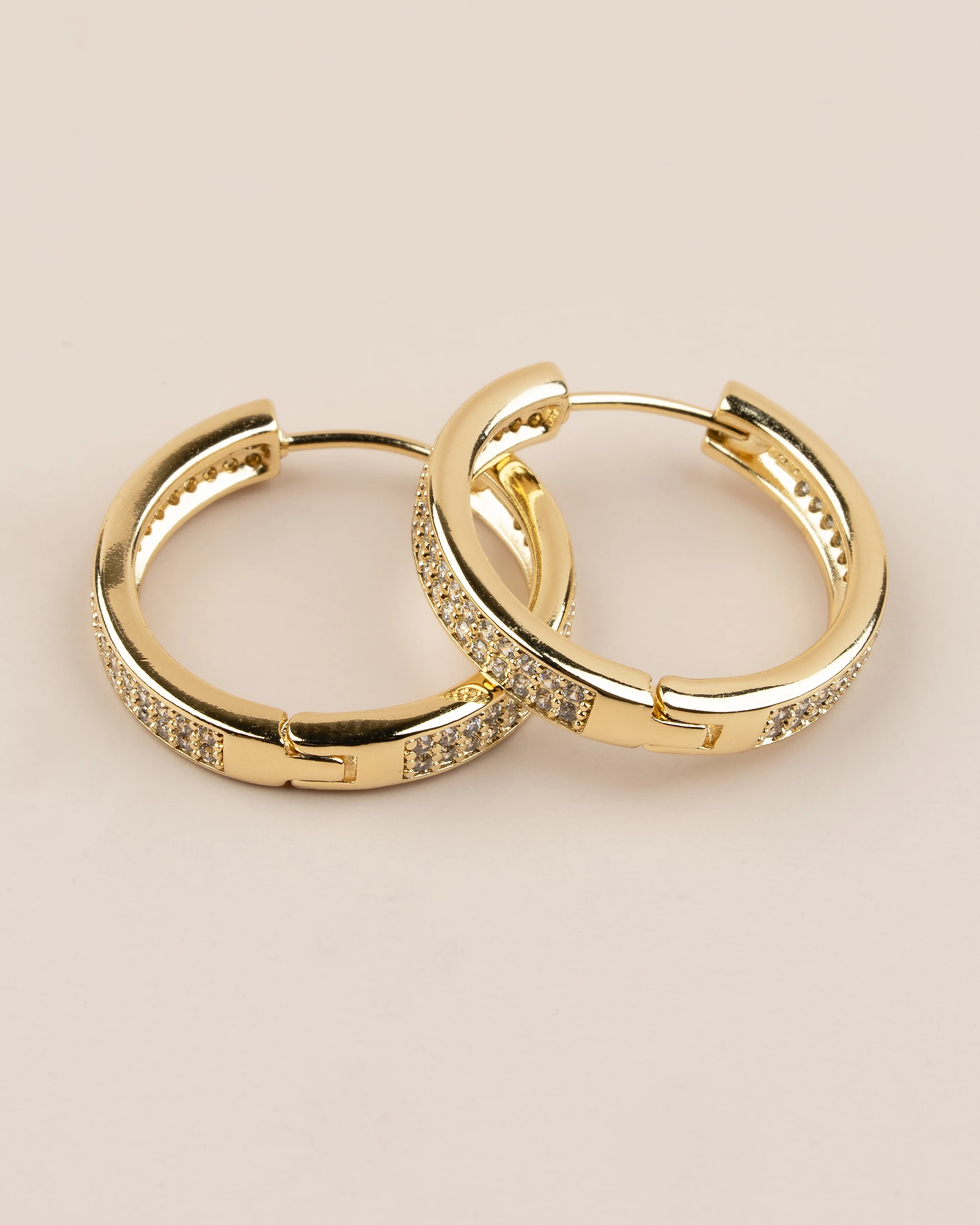 Clarova Zirkon Taşlı Halka Xuping Küpe