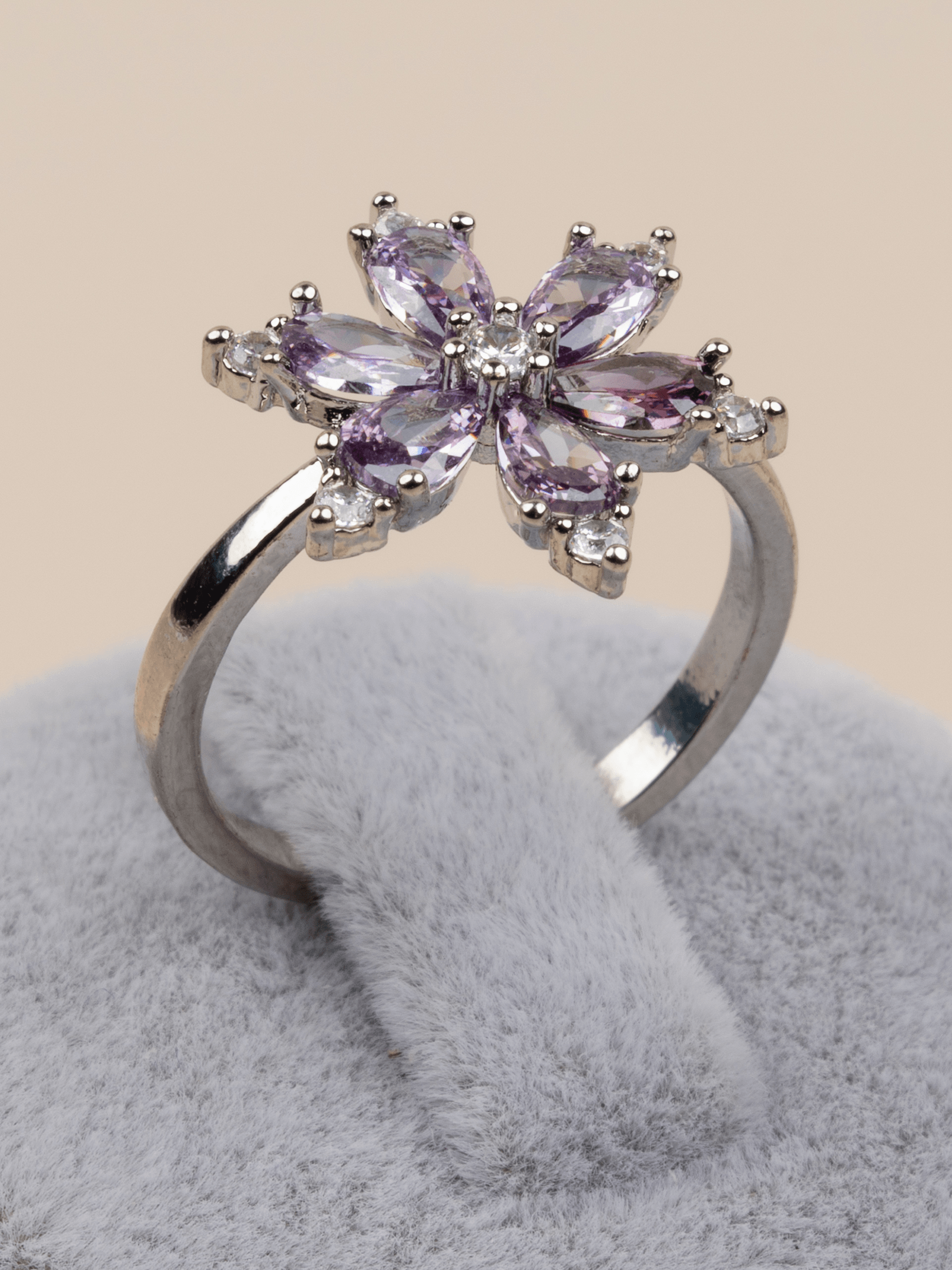 Amethysa Mor Zirkon Taşlı Çiçek Motifli Ayarlanabilir Yüzük - Gümüş