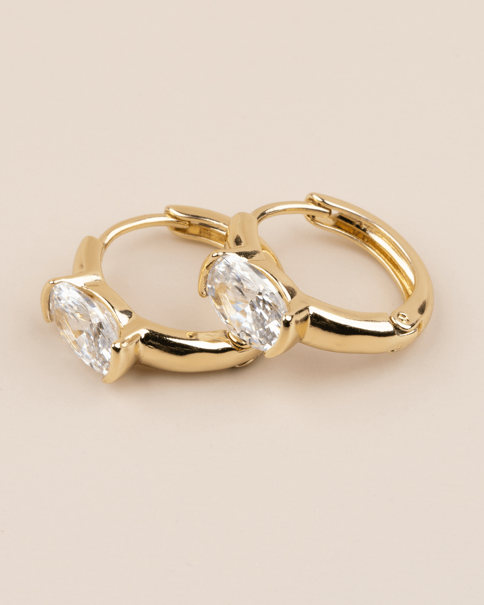 Orlavia Oval Zirkon Taşlı Minimal Halka Xuping Küpe