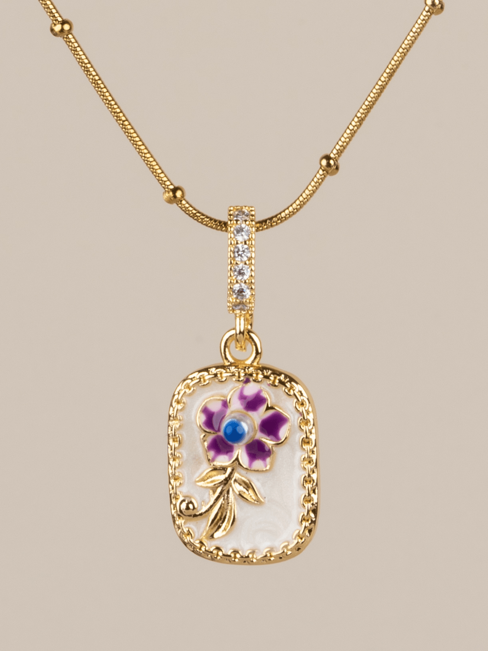 Violessa Zirkon Taşlı Mor Çiçek Figür Çelik Sanat Kolye