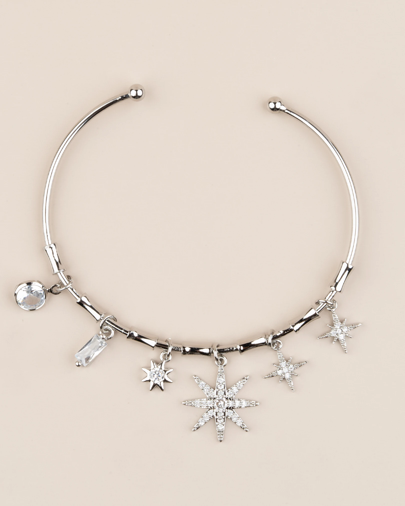 Asterin Ayarlanabilir Yıldız Charm Kelepçe Bileklik - Gümüş