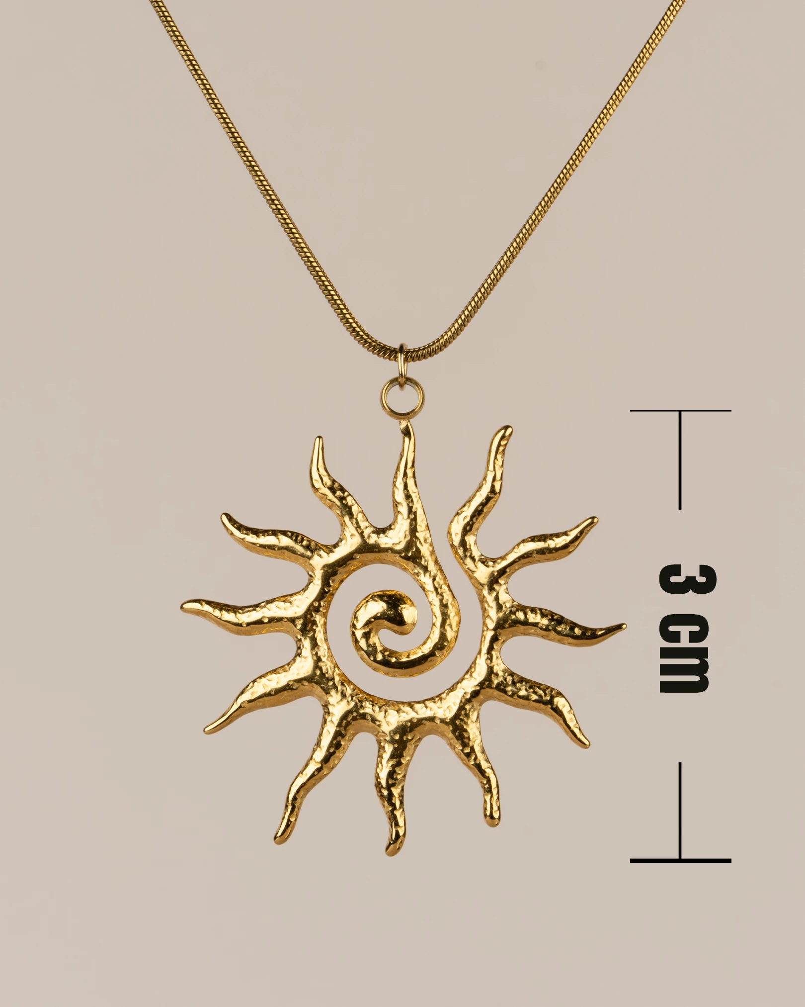 Antik Güneş Çelik Kolye