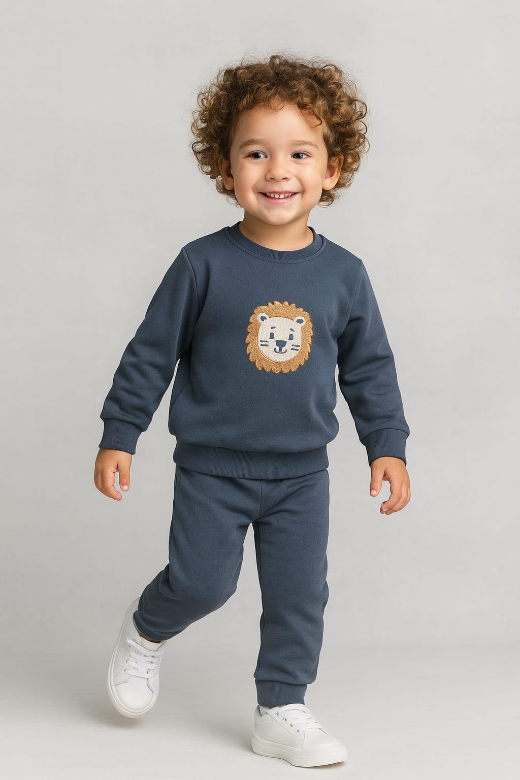 ASLAN DESENLİ EŞOFMAN TAKIMI 