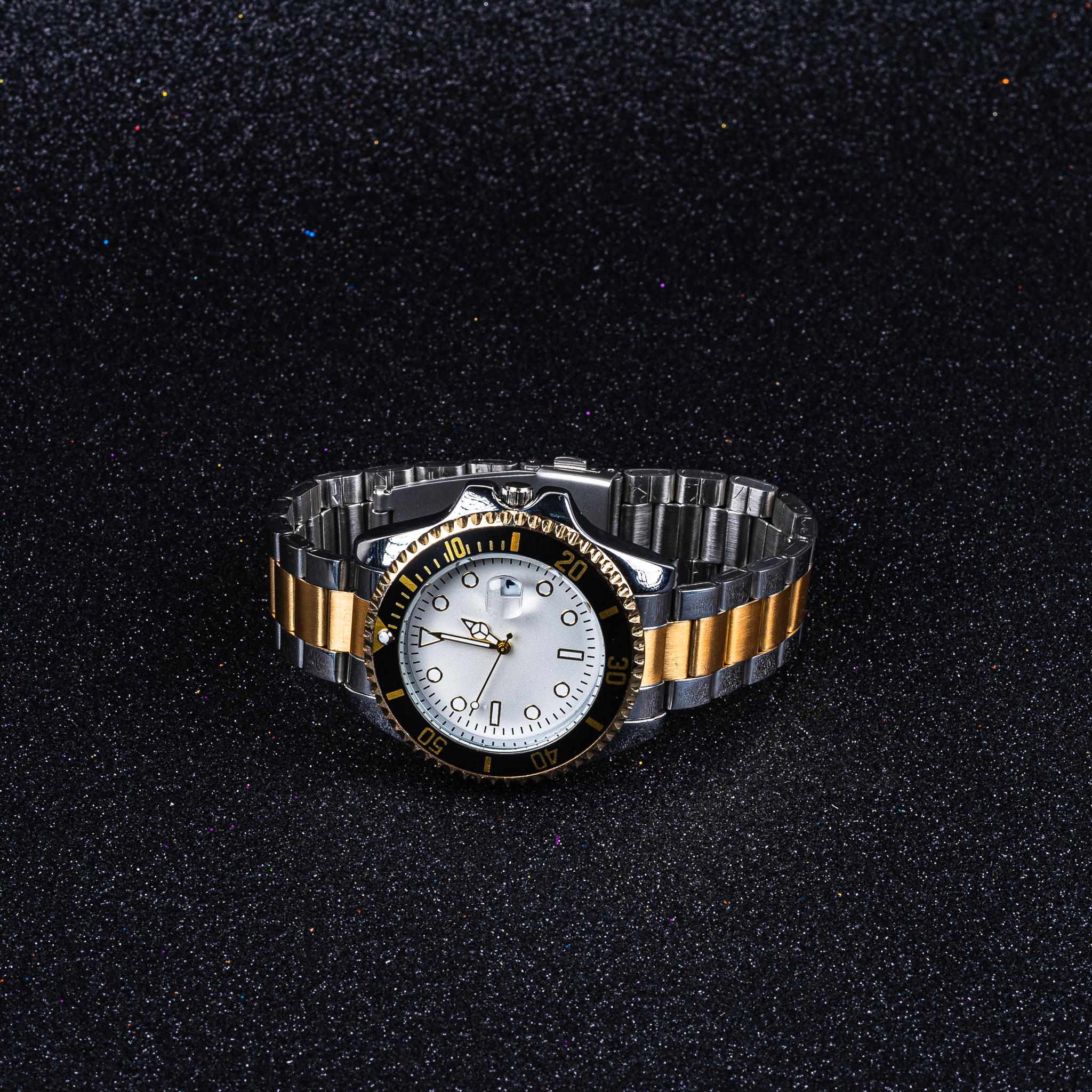Submariner Case Saat 