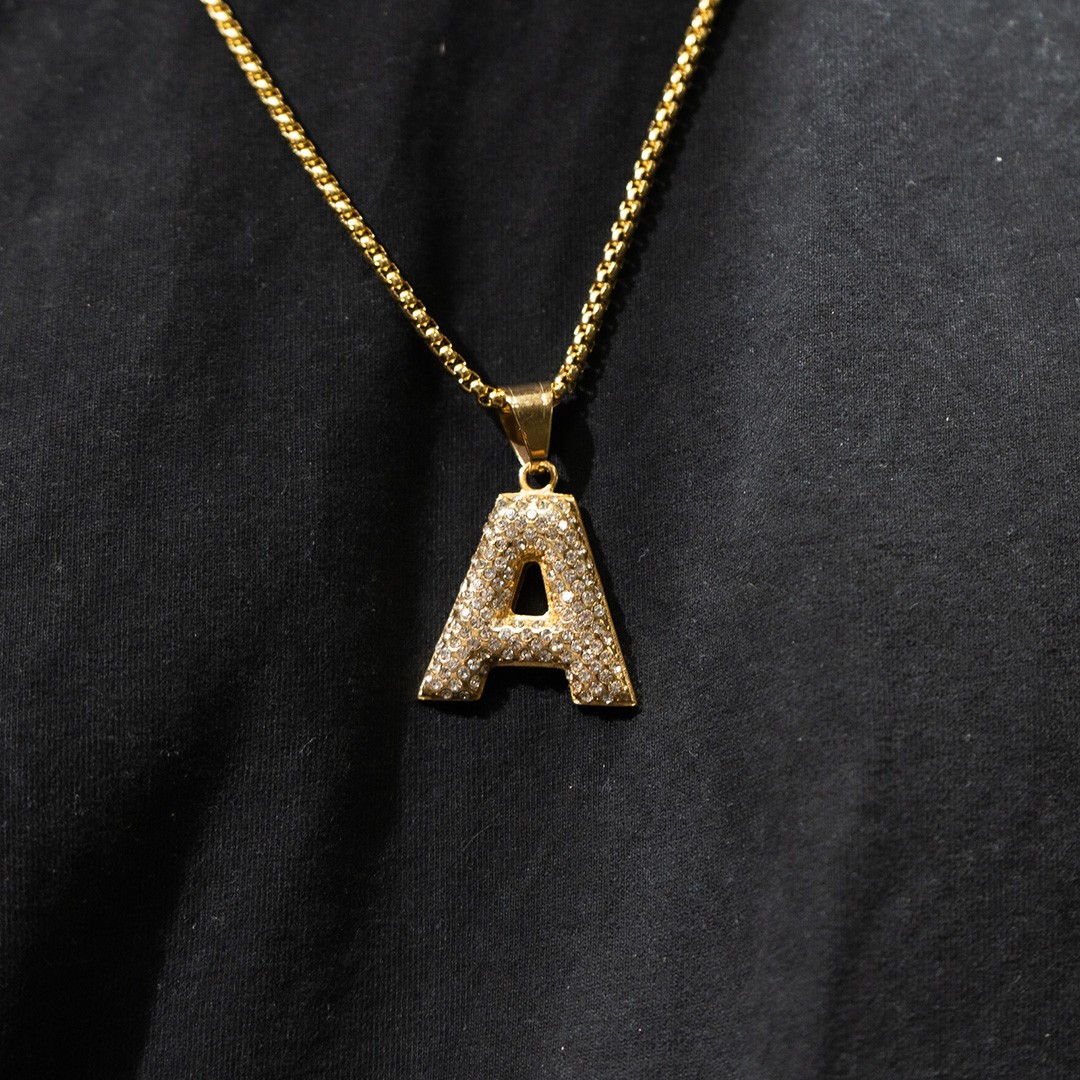 Iced Out A Harf Paslanmaz Çelik Kolye