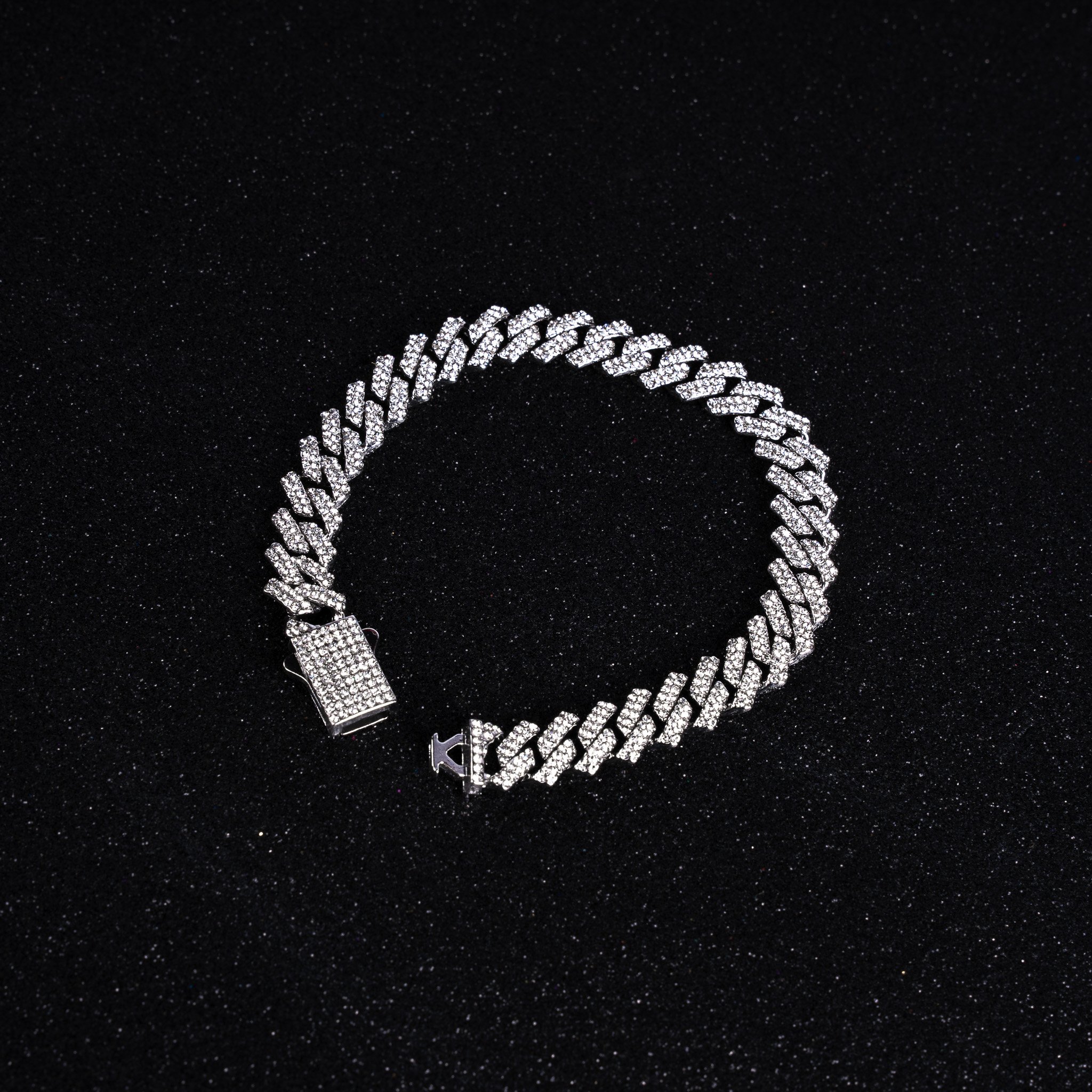 8mm Prong Bracelet