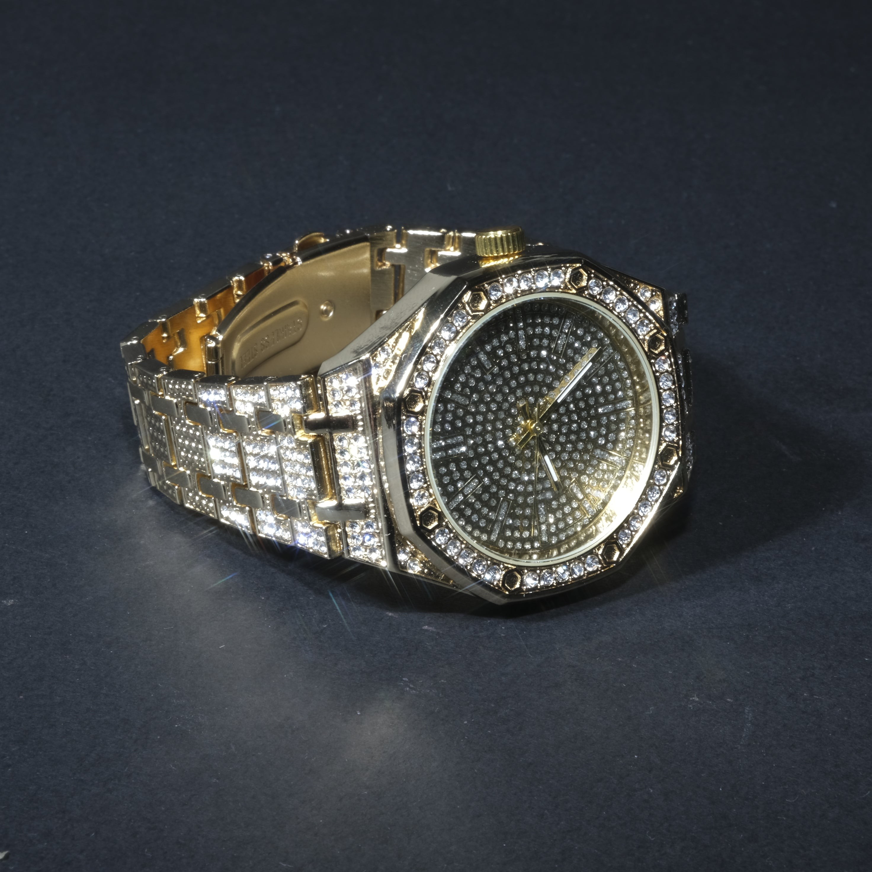 Choopers Iced Out Watch (Full Gold)