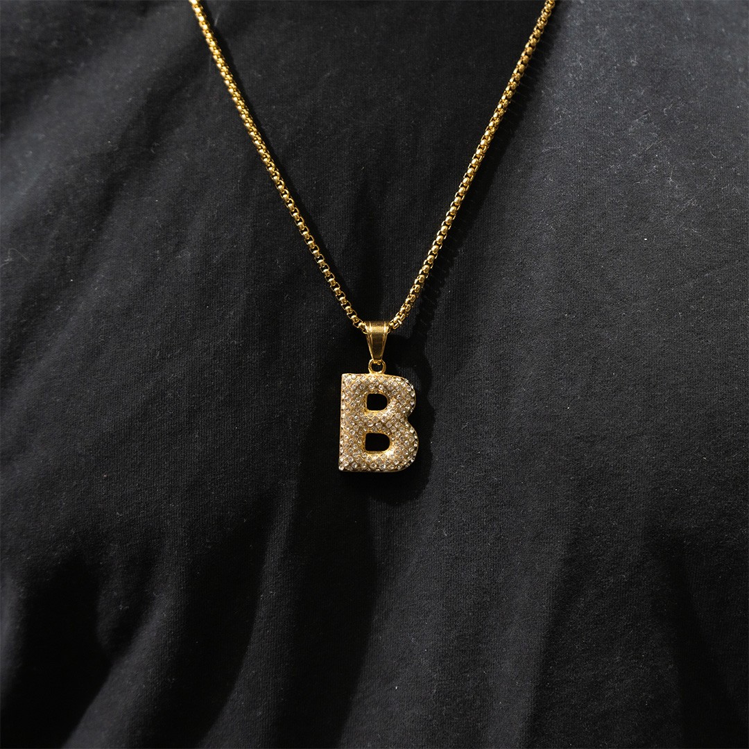 Iced Out B Harf Paslanmaz Çelik Kolye