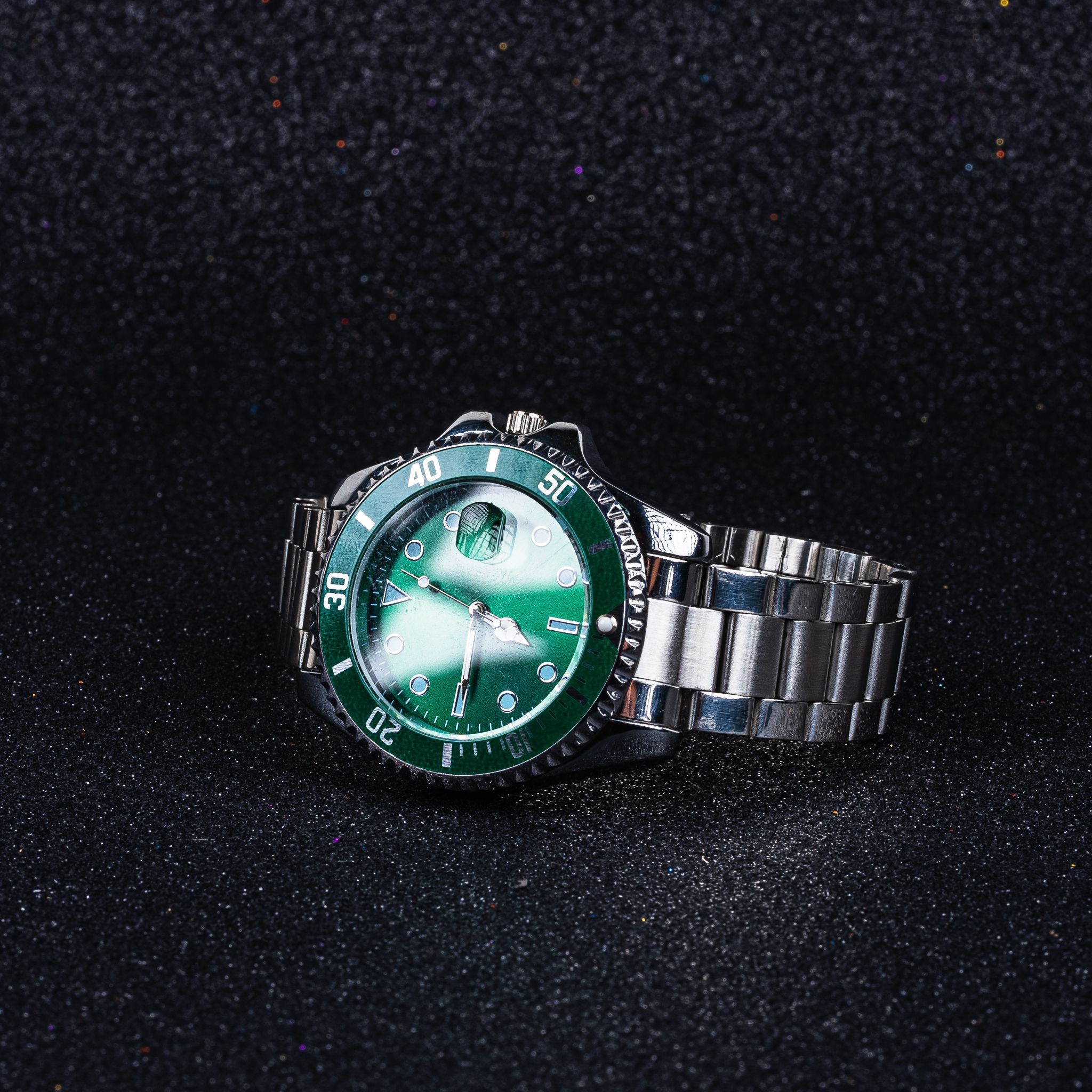 Submariner Case Saat 