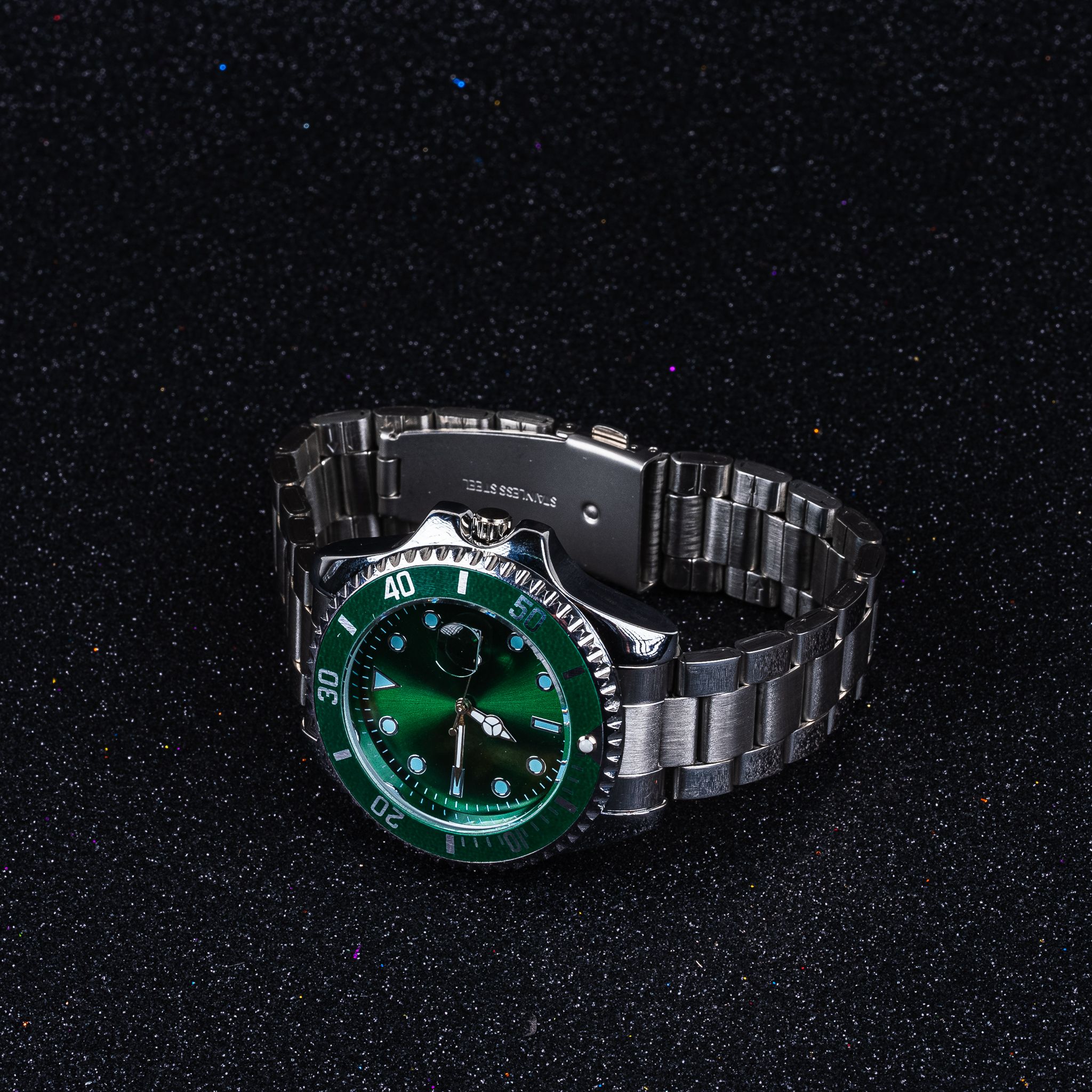 Submariner Case Saat 