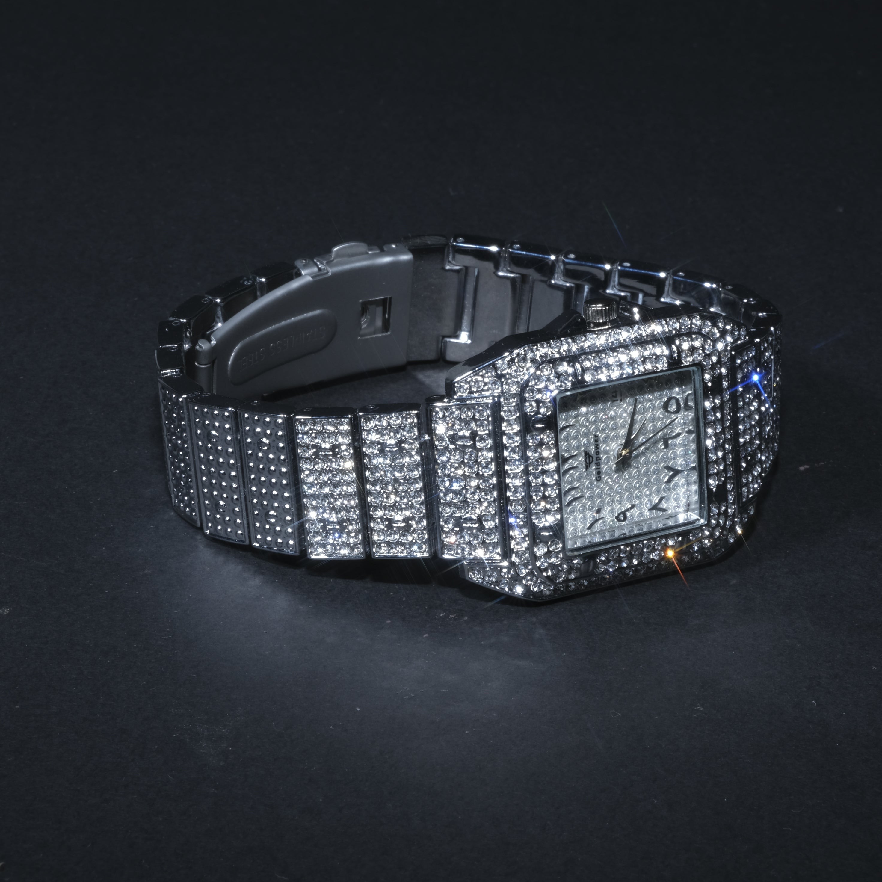 Class ICED OUT WATCH (White Silver)