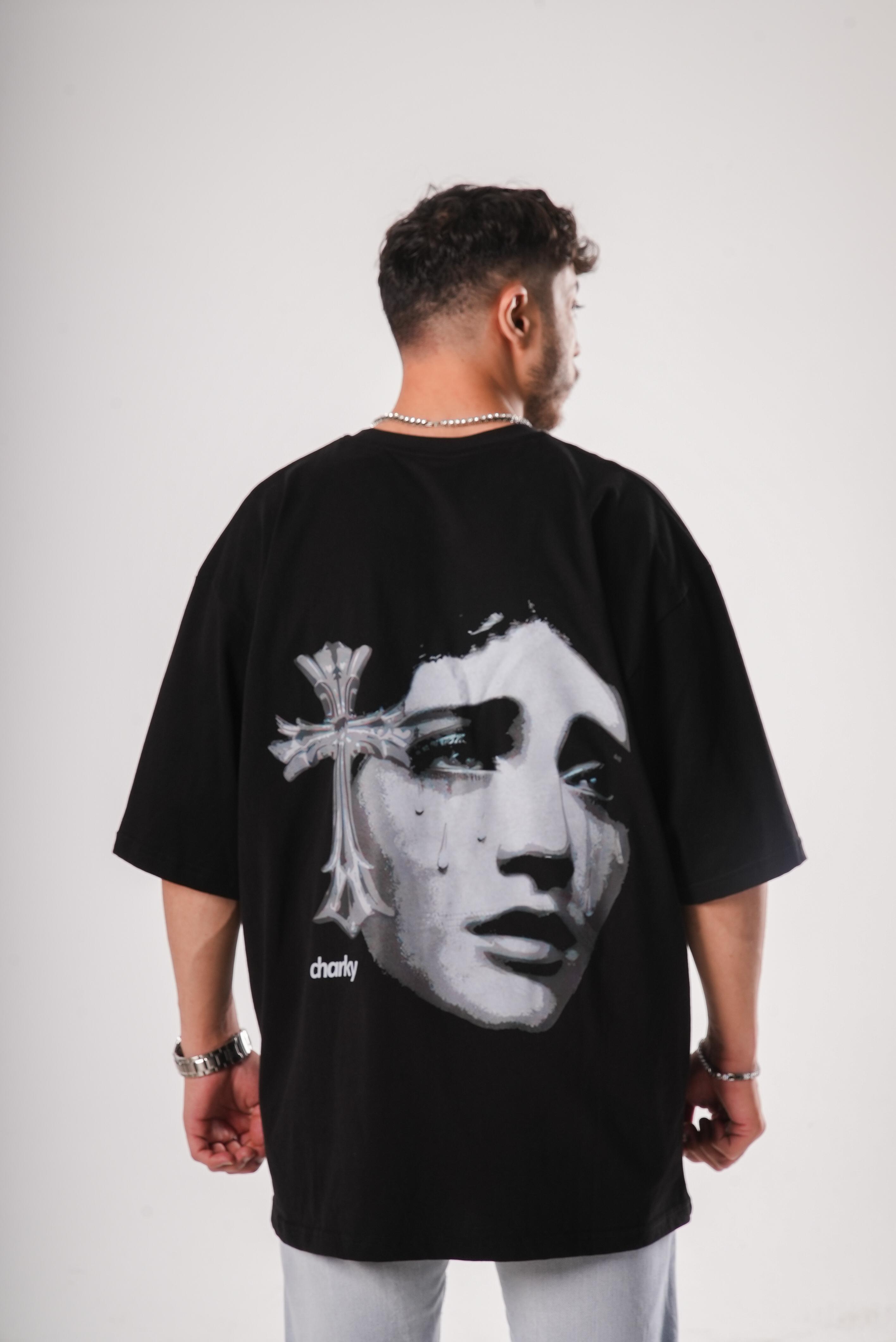 CHARKY BLACK OVERSIZE TEE TS17