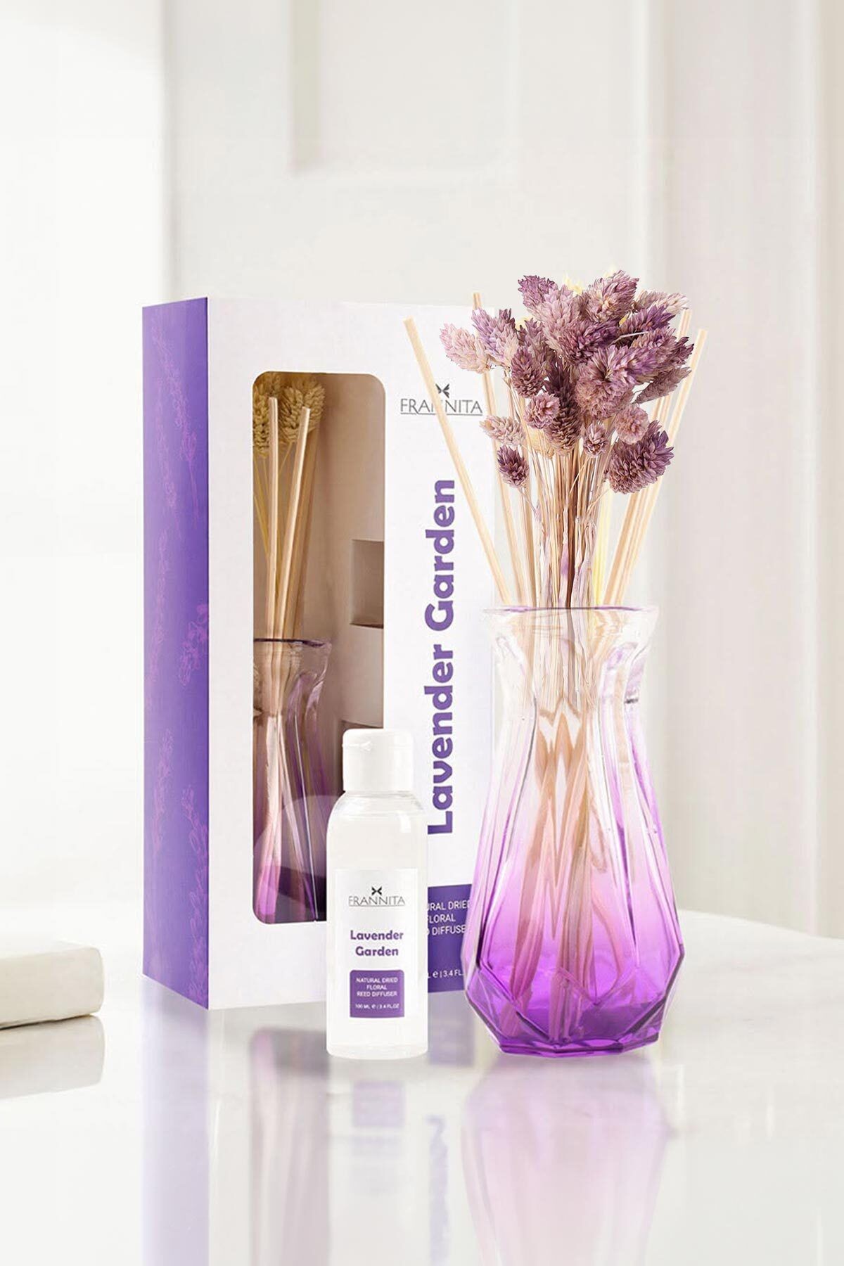 Lavender Garden Çiçekli Cam Vazolu Refilli Dekoratif Oda Kokusu 100ml
