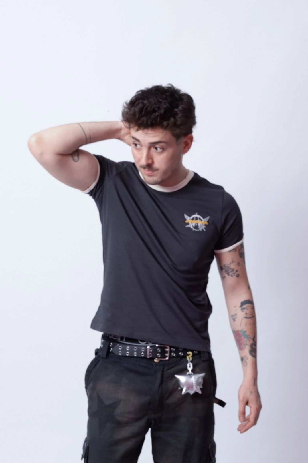 Astra Nakışlı Antrasit Kısa kollu Basic Erkek T-shirt