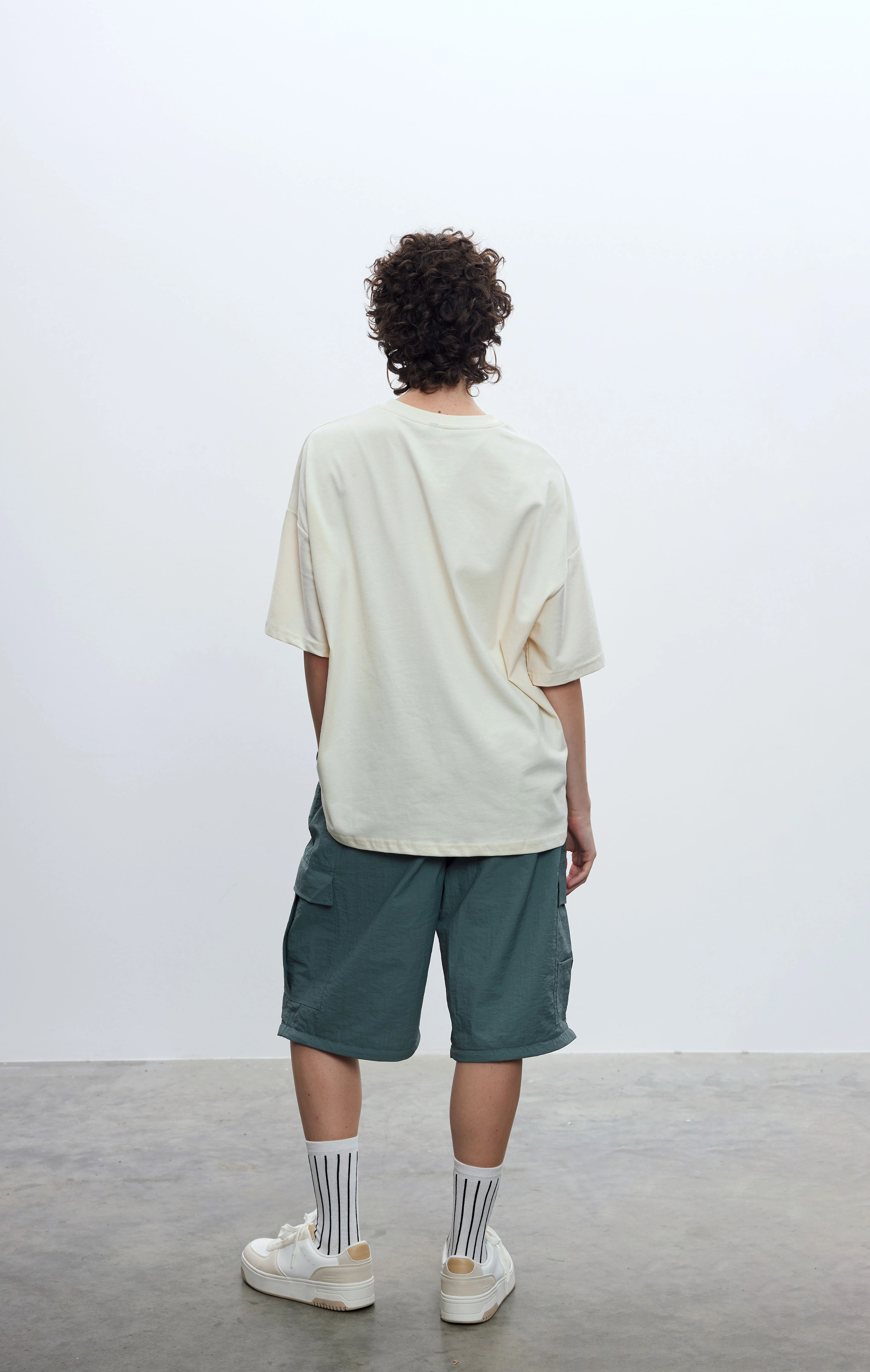 Kadın Metal JR Logolu Basic Eggwhite T-shirt