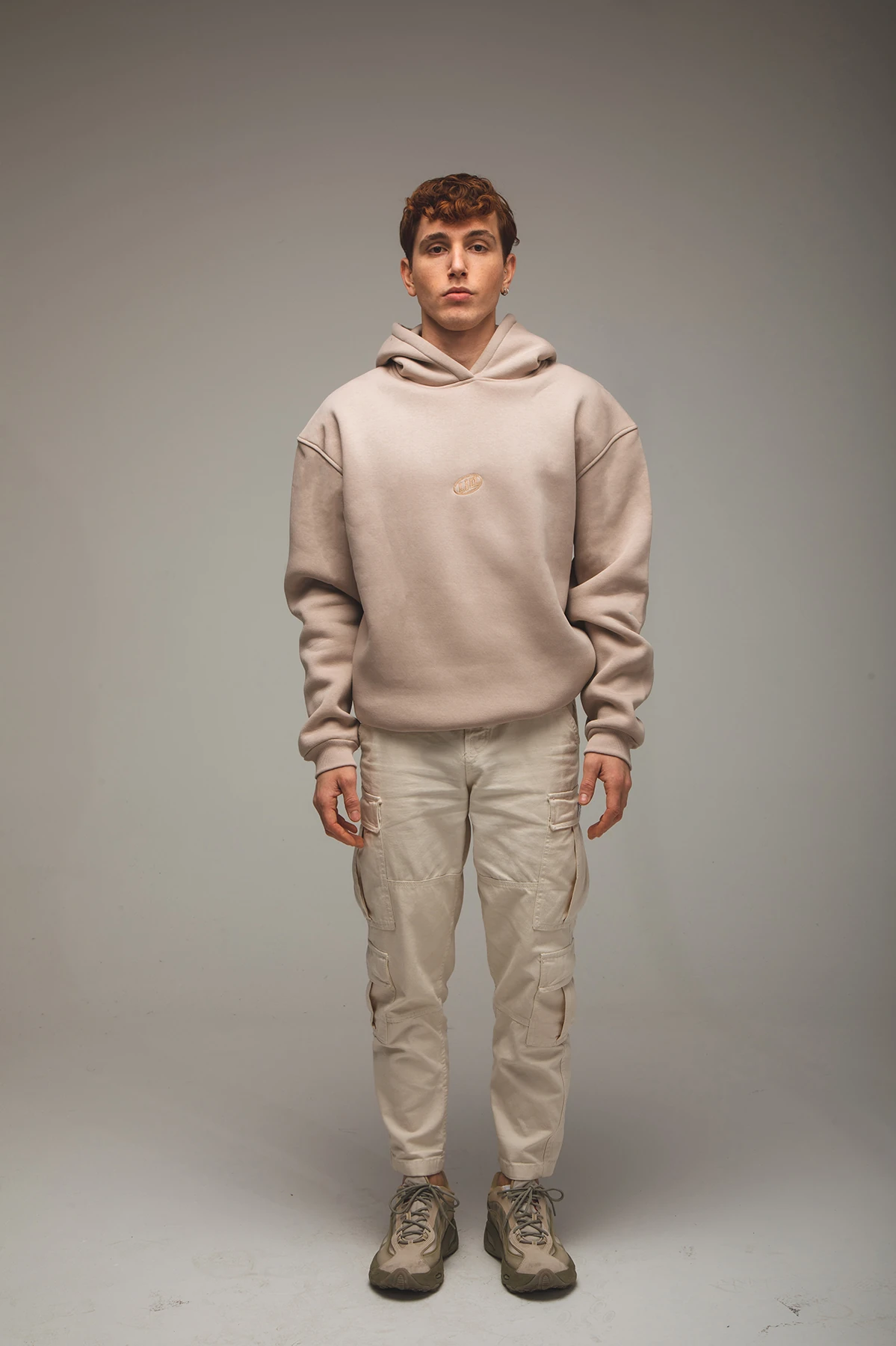 Erkek Nakış Baskılı Kapüşonlu Bej Sweatshirt