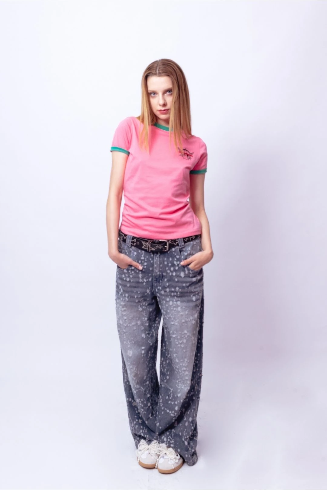 Astra Nakışlı Pembe Kısa kollu Basic Kadın T-shirt