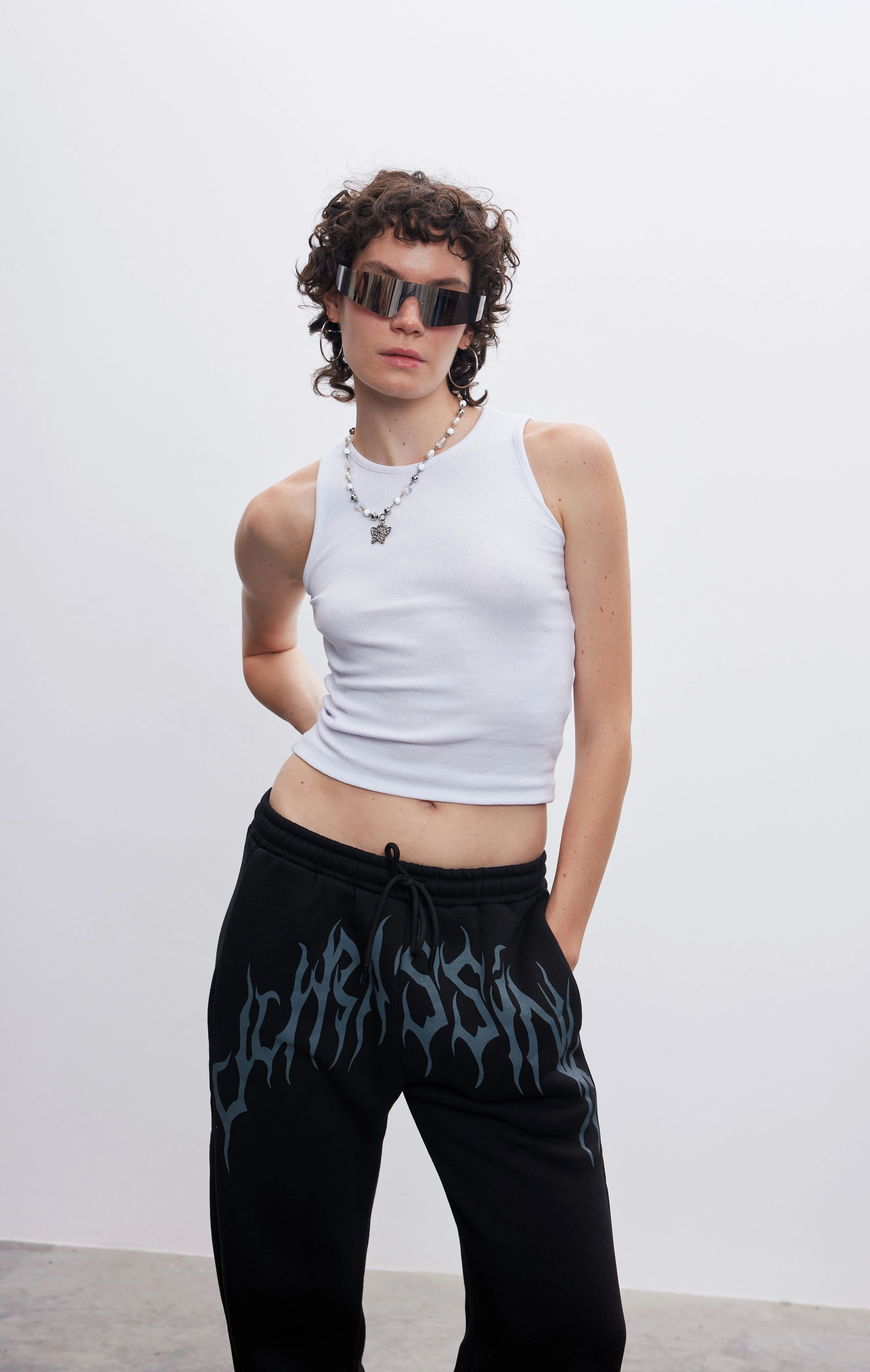 Kadın JR Baskılı Siyah Straight Fit Pantolon