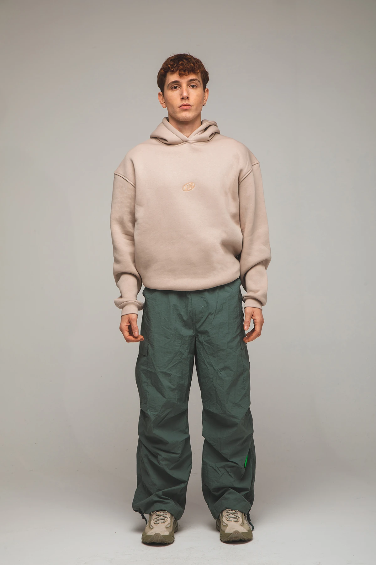 Erkek Patch Baskılı Wide Leg Haki Paraşüt Pantolon