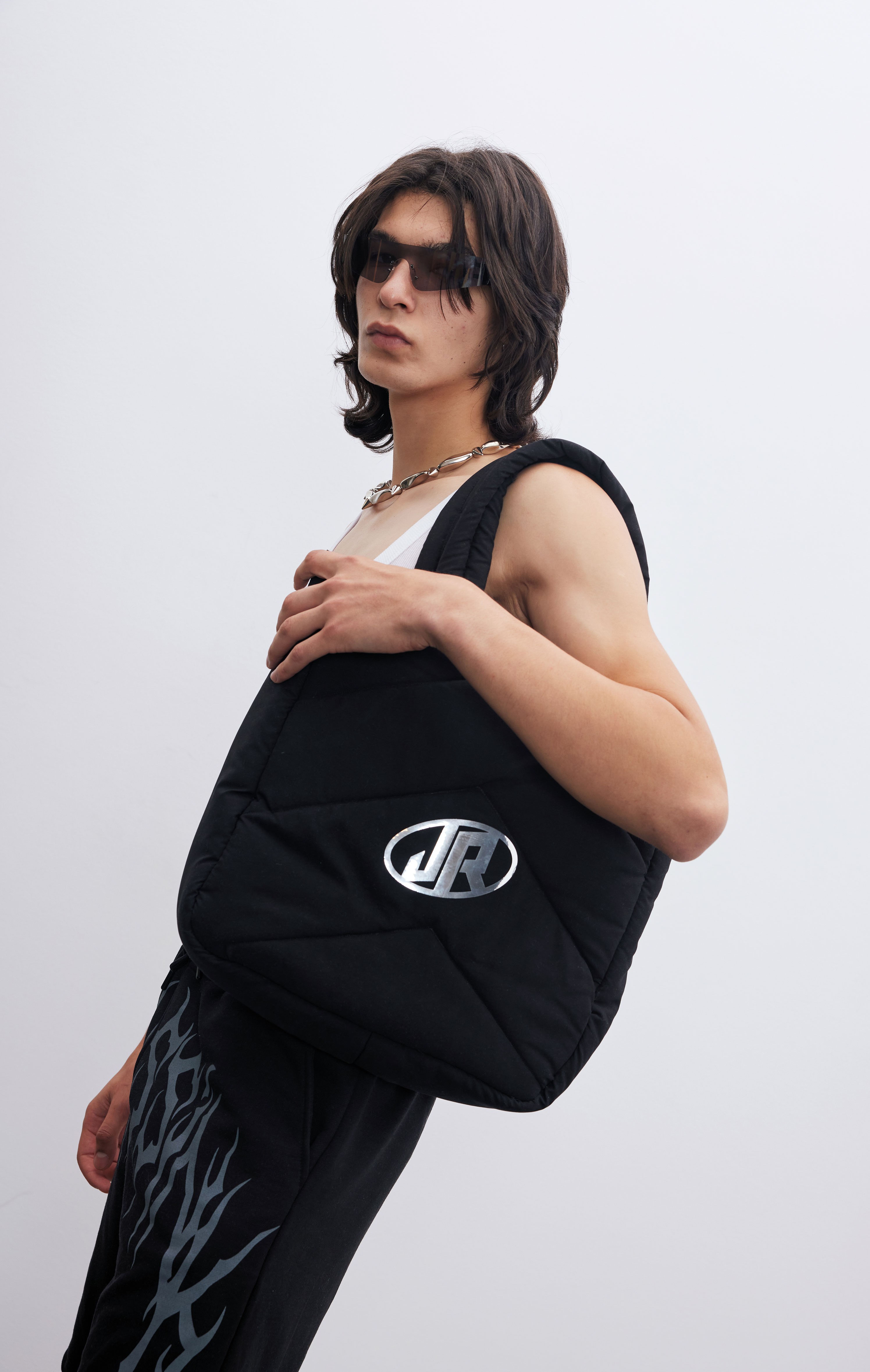 Unisex Siyah Liquid Logolu Simple Bag Puffer Çanta