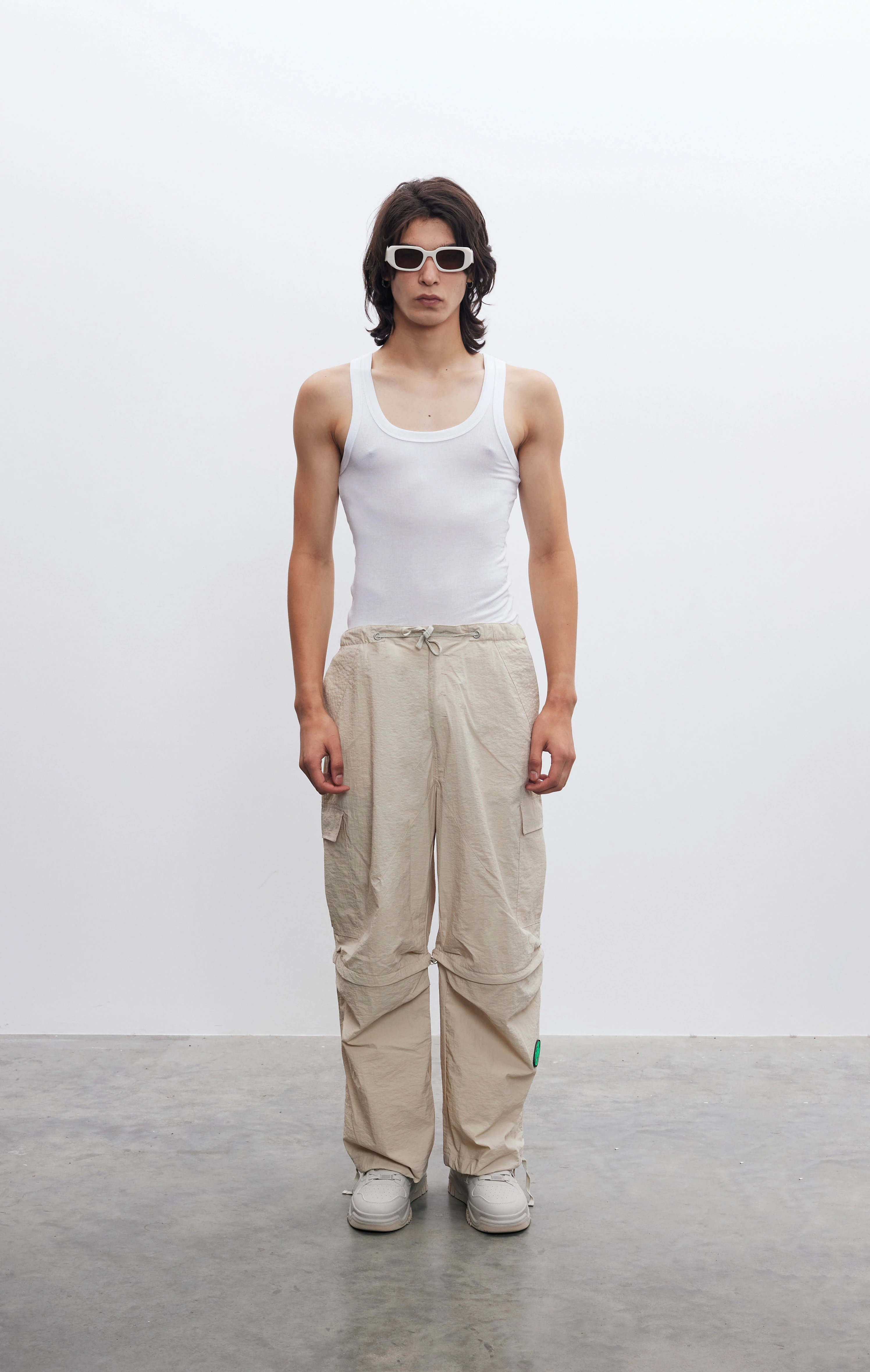 Erkek Bej Fermuarlı Paraşüt Kargo Pantolon Şort