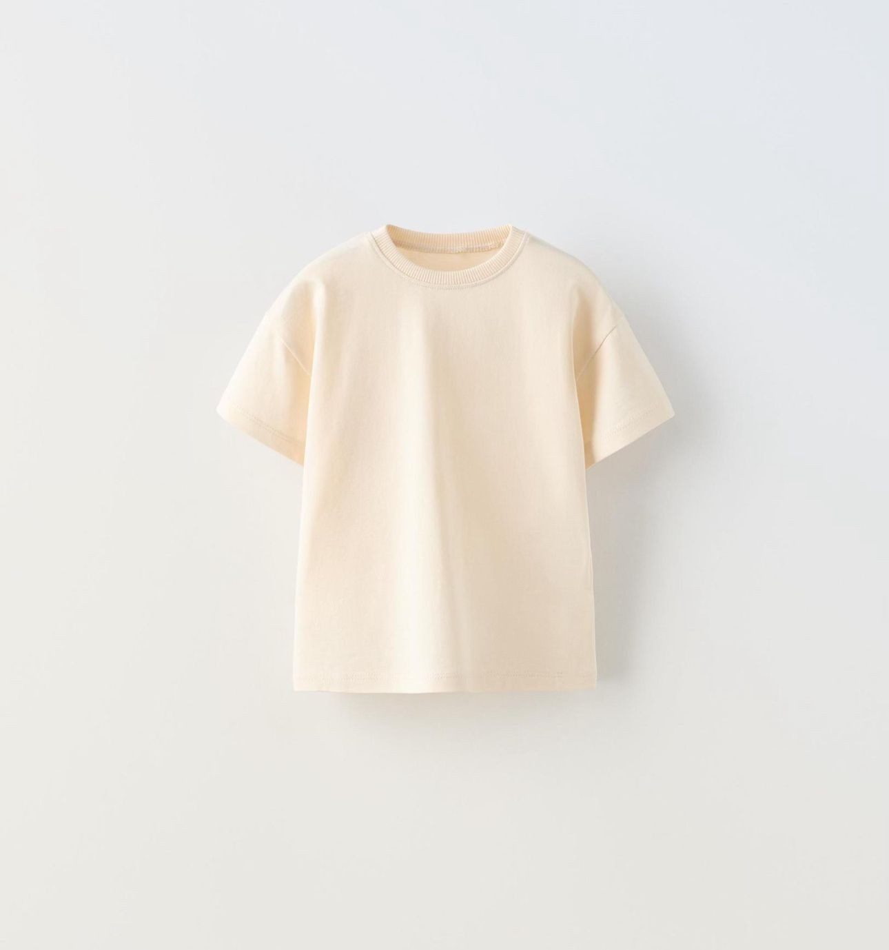 Basic Krem Tshirt