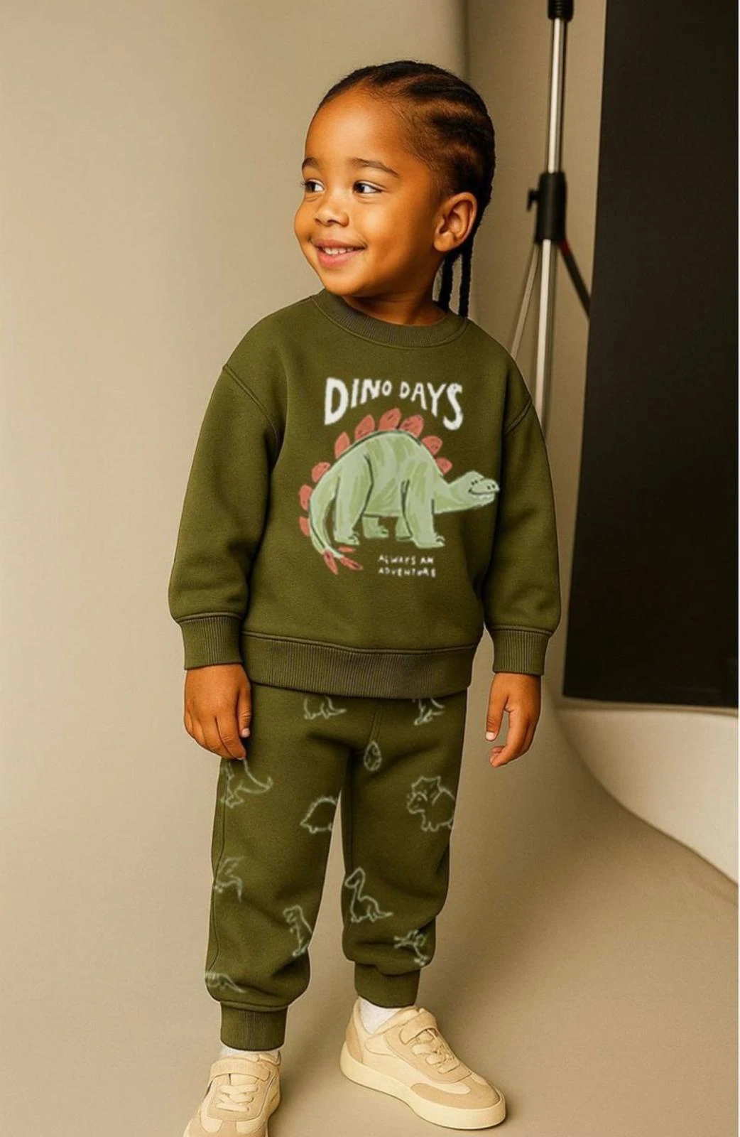 Dino Days Yeşil Eşofman Takımı - ŞARDONLU