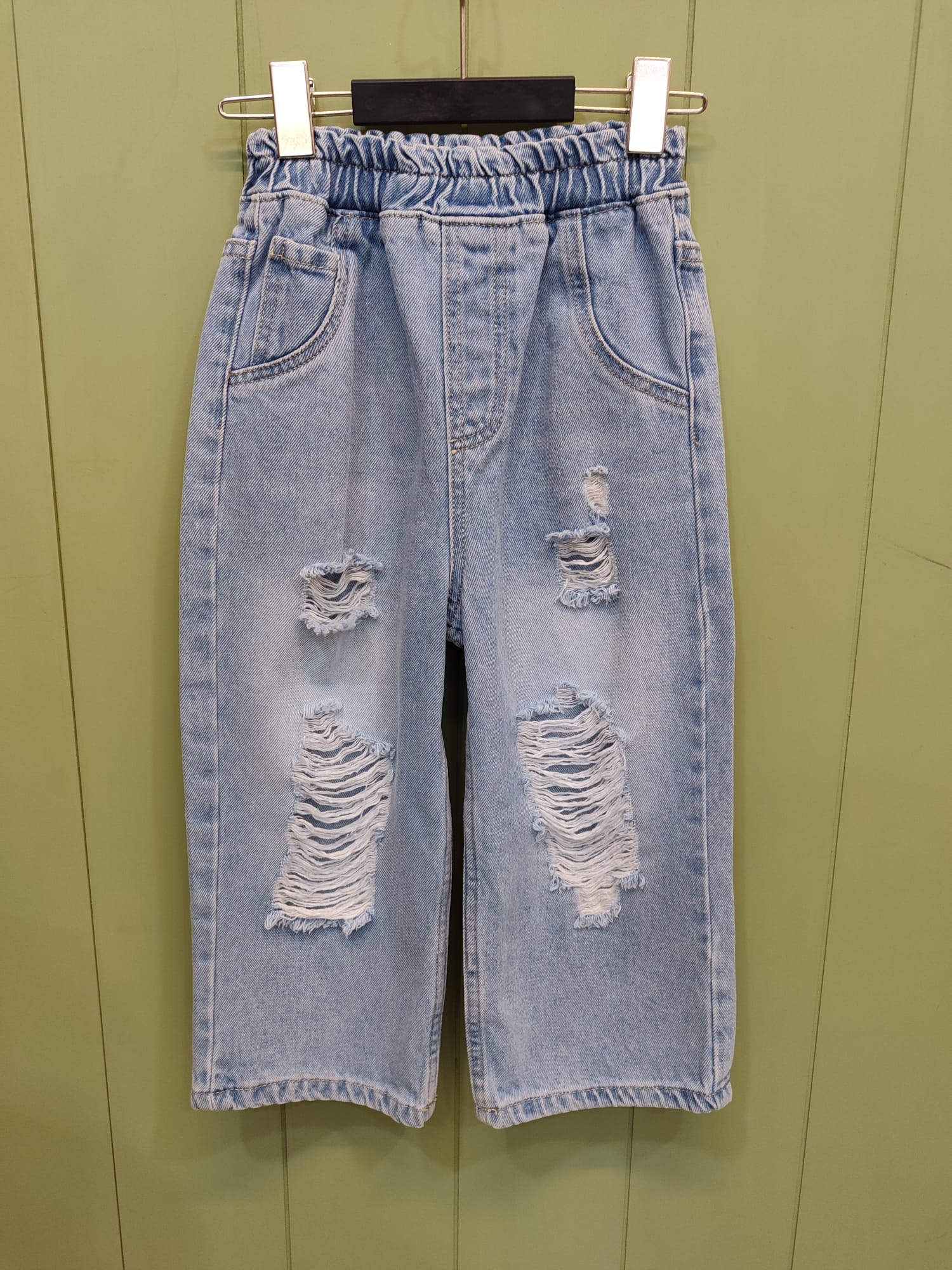 Yırtık Model Denim Jean 