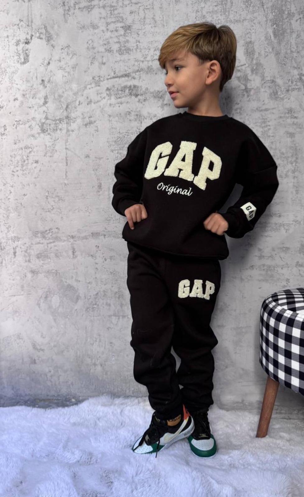 Suzen Nakışlı Siyah Eşofman Takım-ŞARDONLU